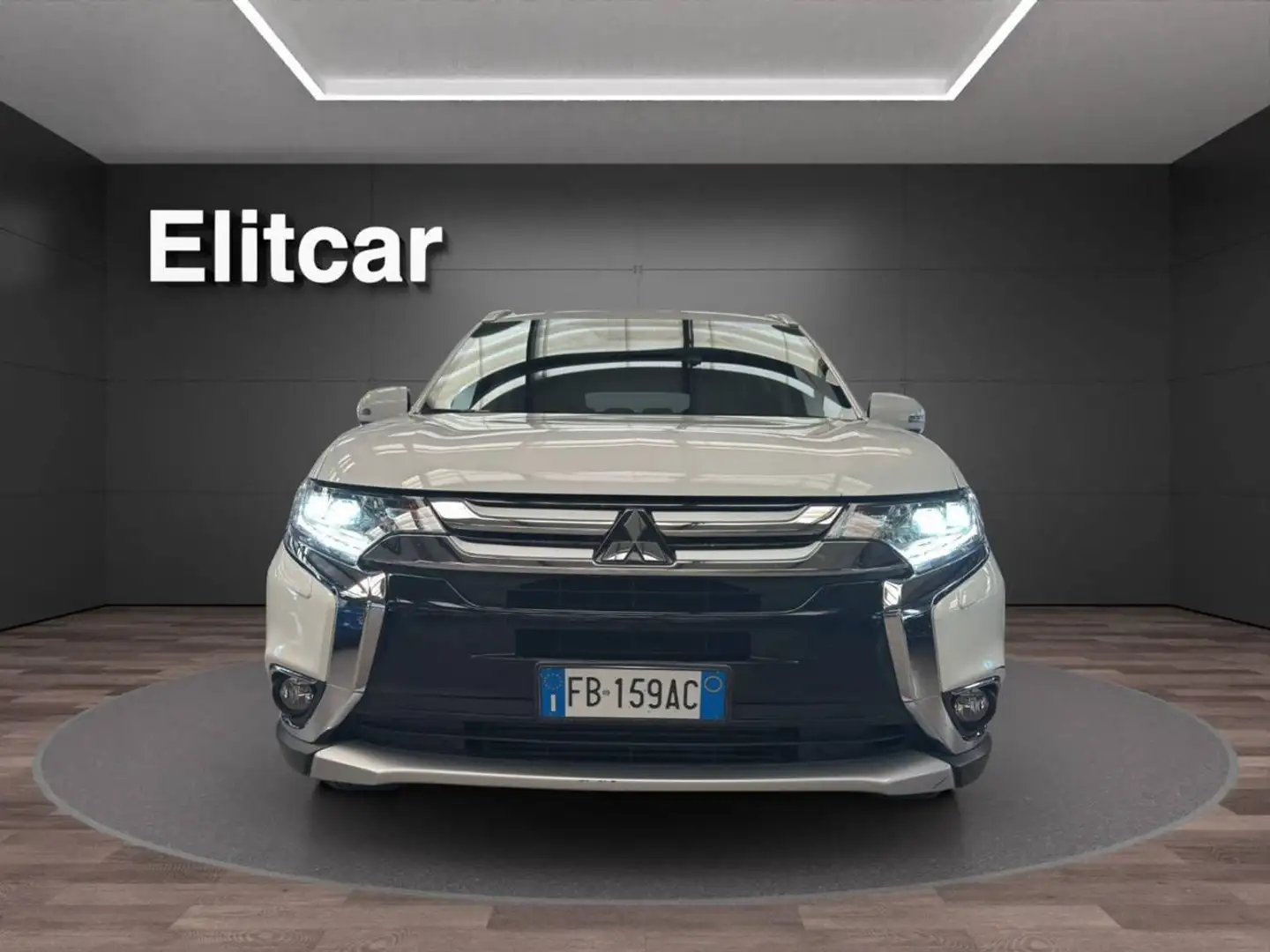 Mitsubishi Lancer Instyle Bianco - 2
