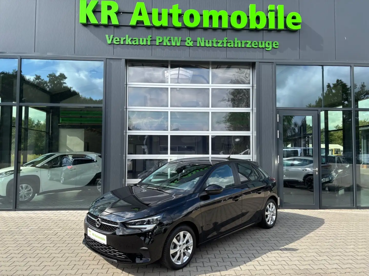 Opel Corsa F Edition - Ganzjahresreifen - LED Schwarz - 2