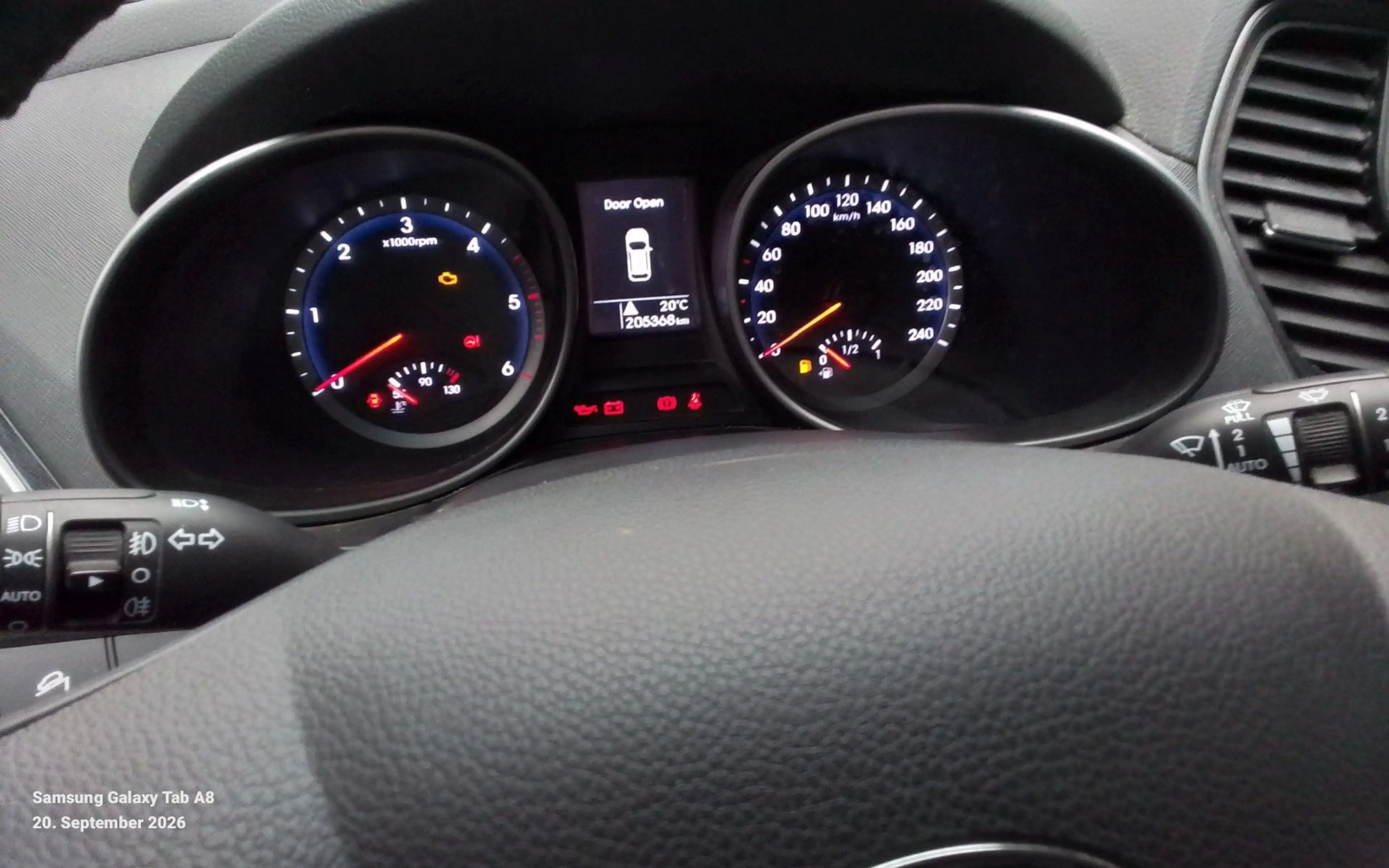 Hyundai SANTA FE Premium 4WD — photo 11