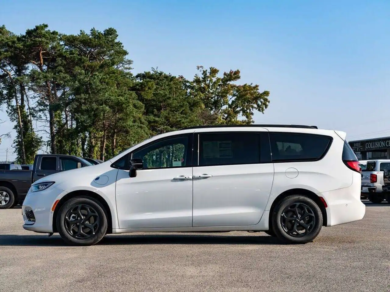 Chrysler Pacifica fotografie Chrysler Pacifica