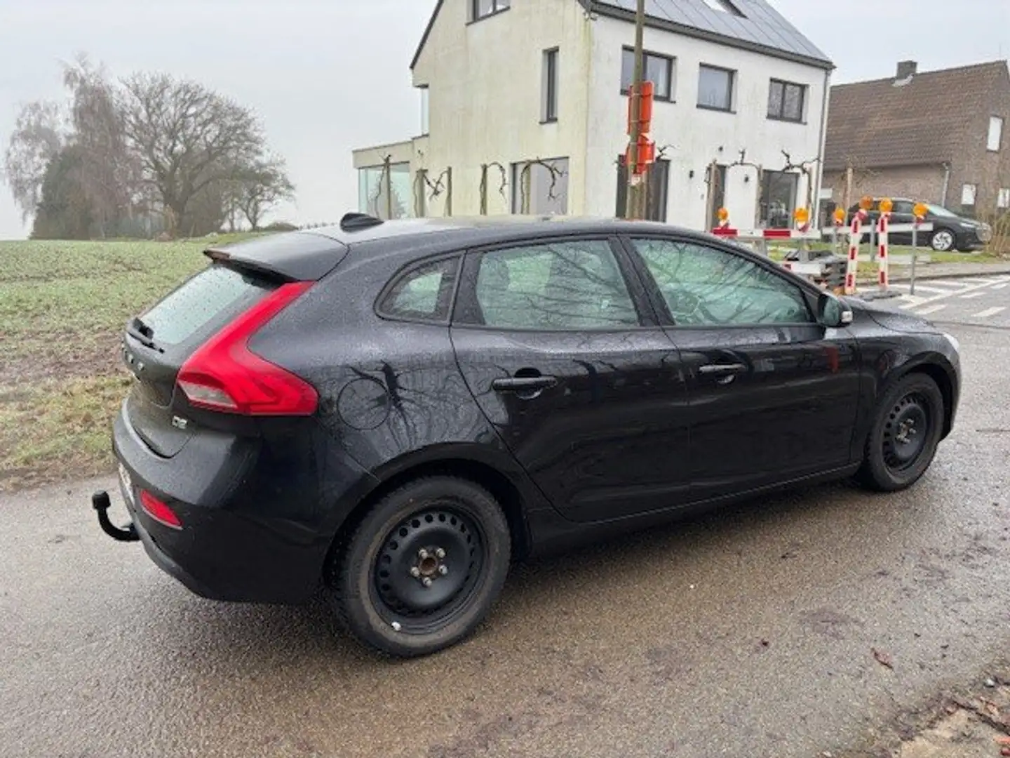 Volvo V40 V40 1.6 D (D2) Negro - 1
