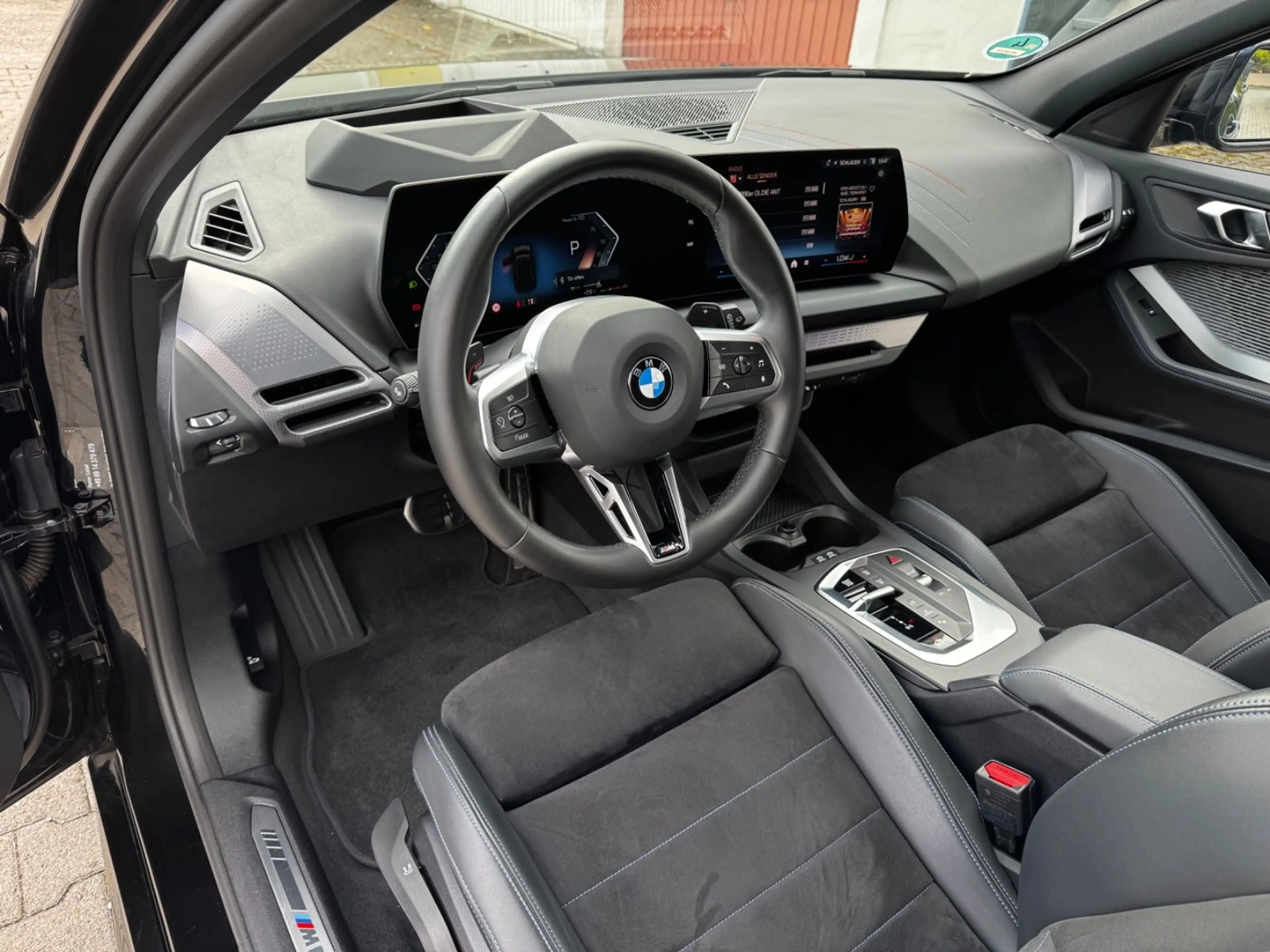 BMW 120 1 Limousine 120 M Pro Paket — photo 2