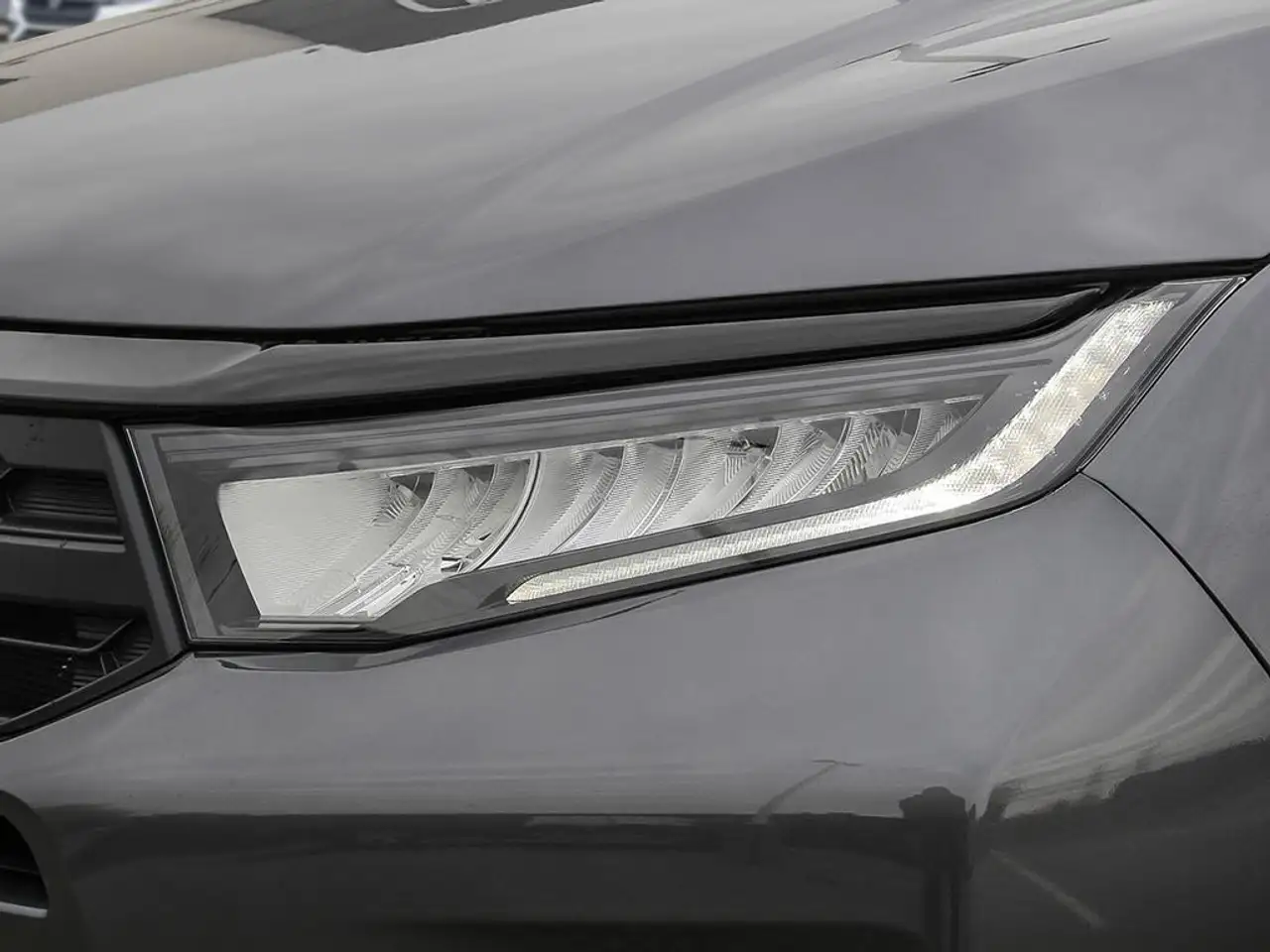 Honda Odyssey снимка Honda Odyssey