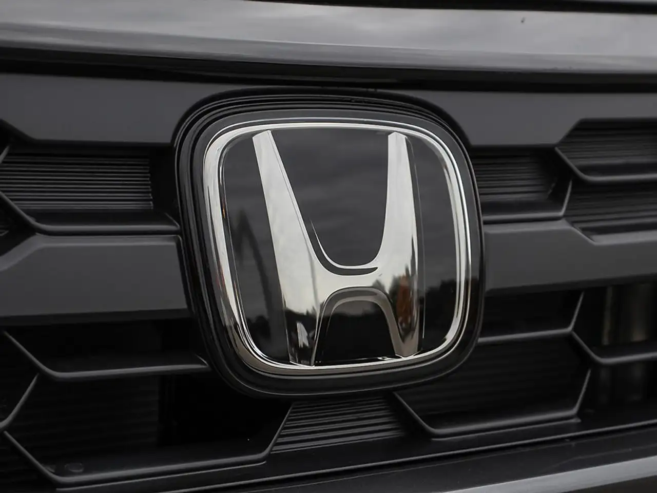 Honda Odyssey снимка Honda Odyssey