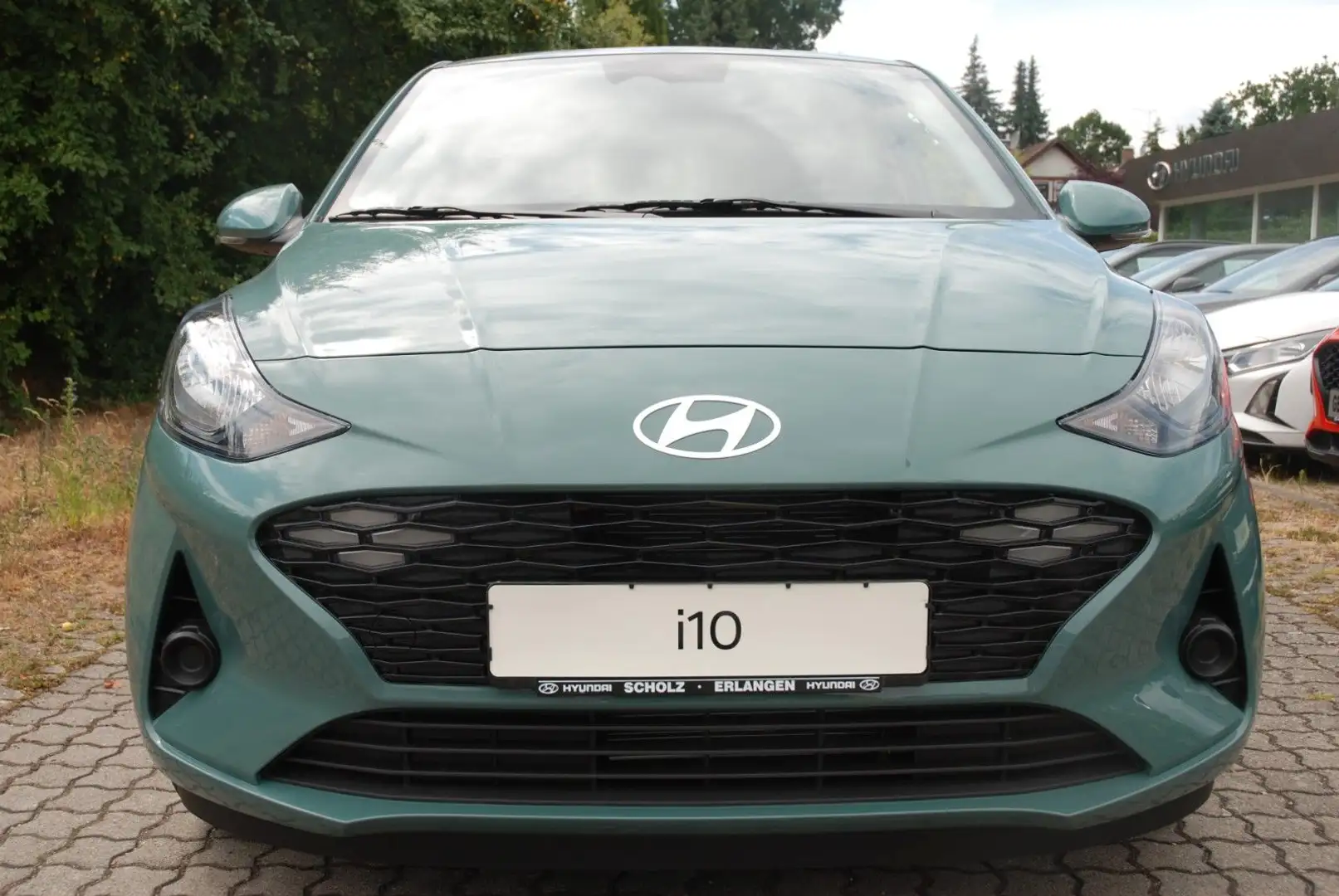 Hyundai i10 1.2 Trend M/T Komfortpaket, Navi, Klimaaut. Vert - 2