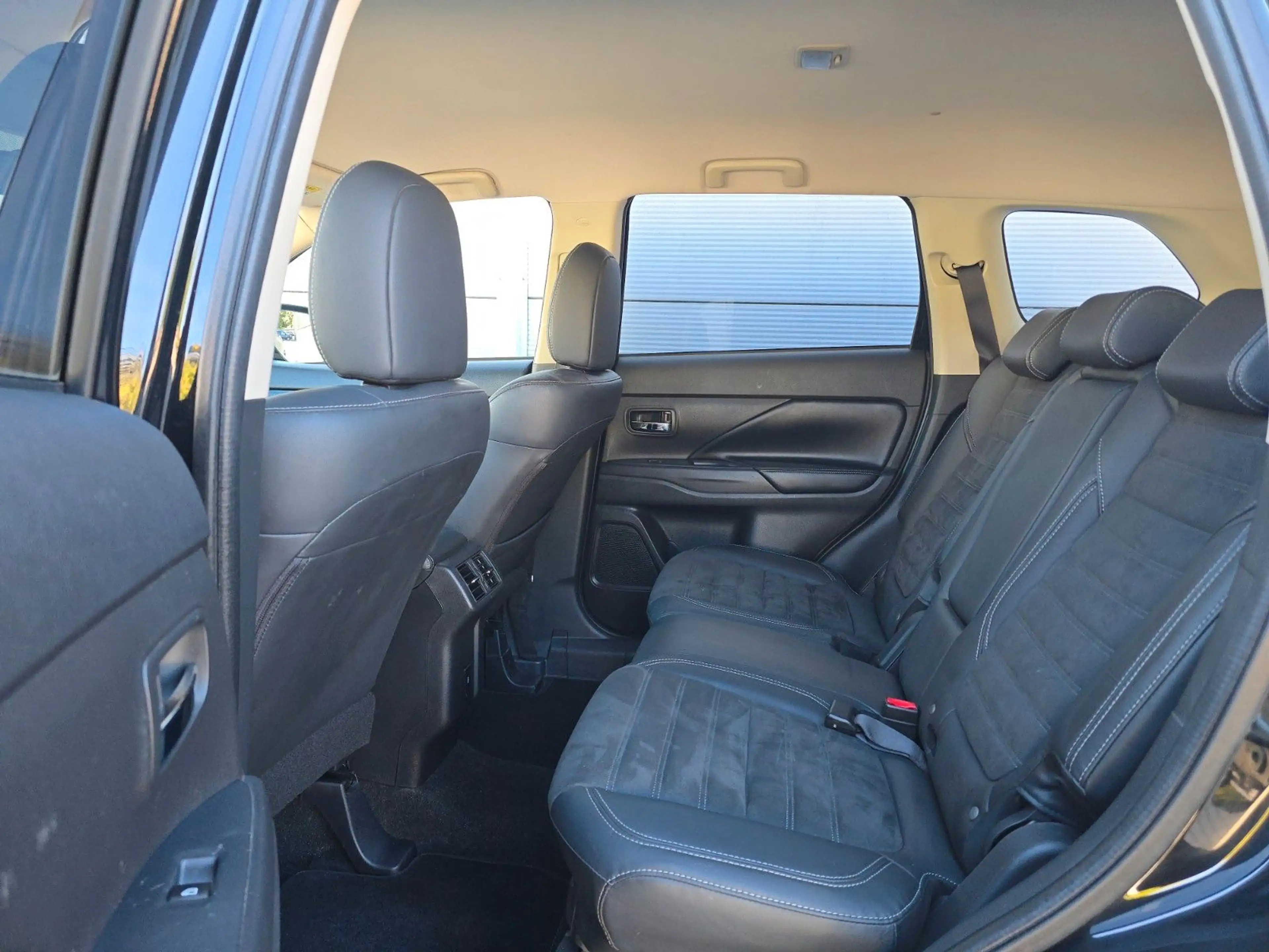 Mitsubishi Outlander Diamant+ (Garantie bis 02/2028) — photo 13
