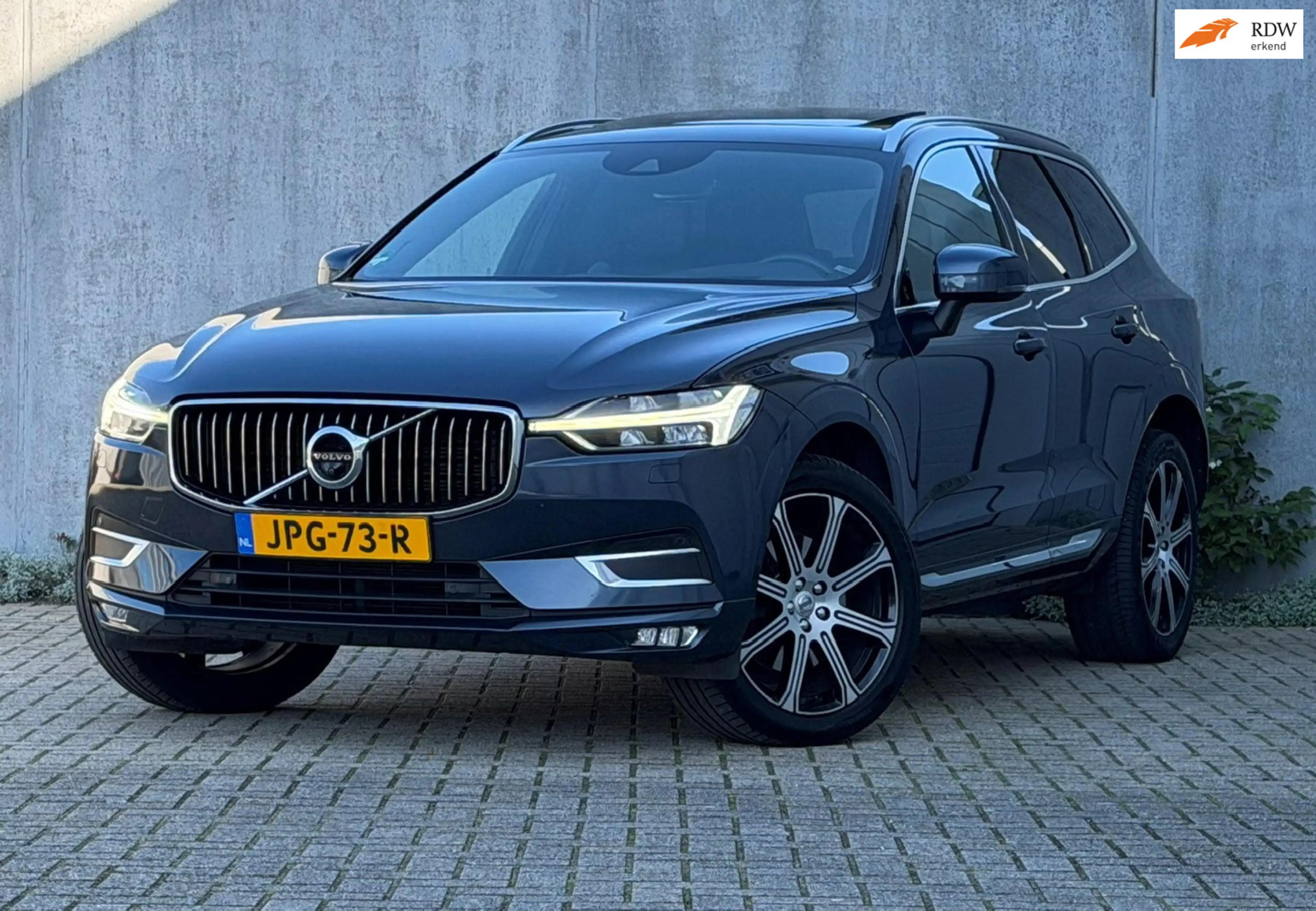 Volvo XC60 2.0 B4 AWD Inscription HuD 360' Luchtv. B&W Nappa