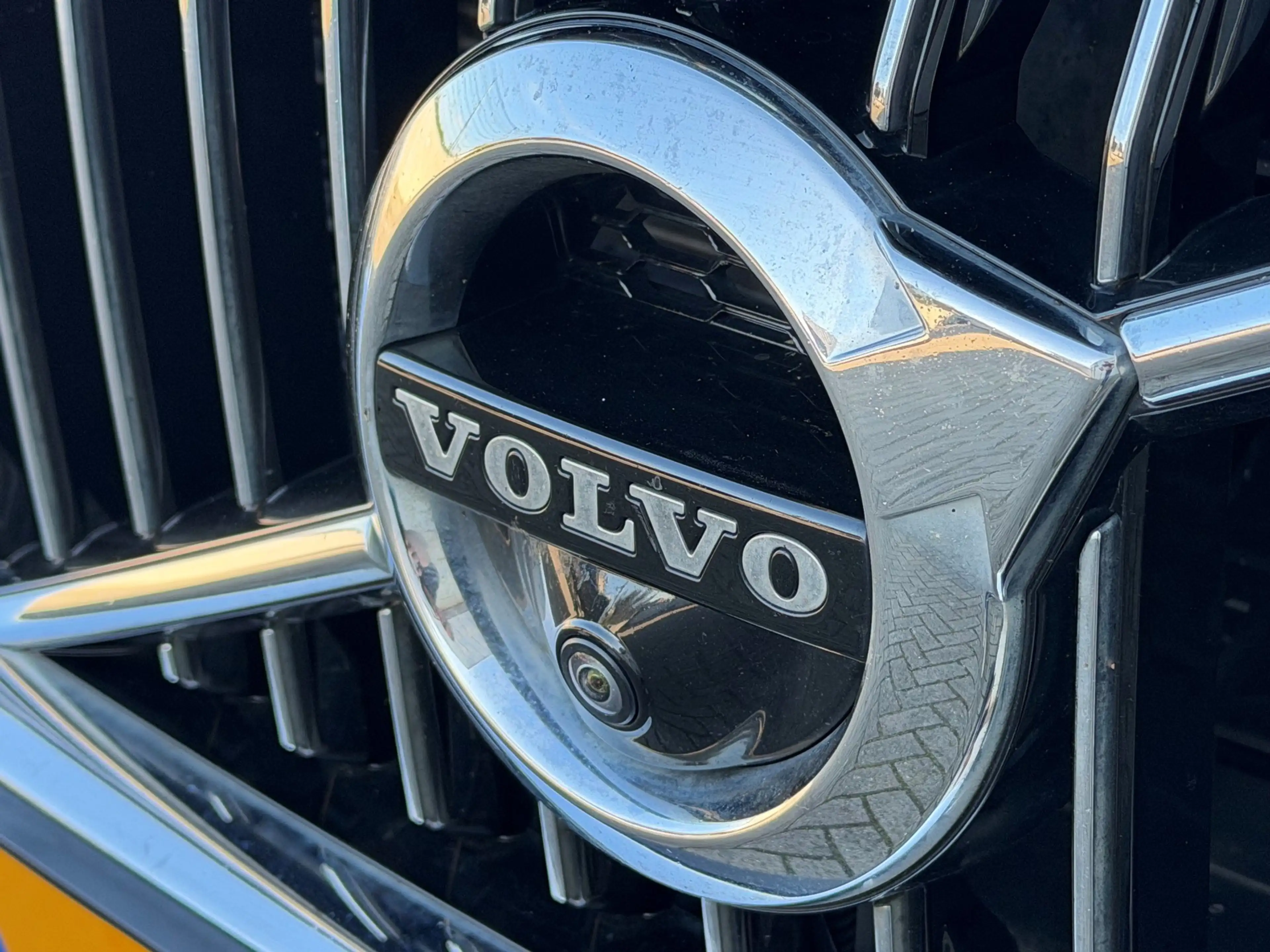 Volvo XC60 2.0 B4 AWD Inscription HuD 360' Luchtv. B&W Nappa — photo 35