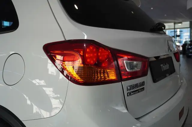 Mitsubishi ASX view 10