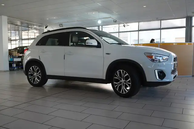 Mitsubishi ASX view 6