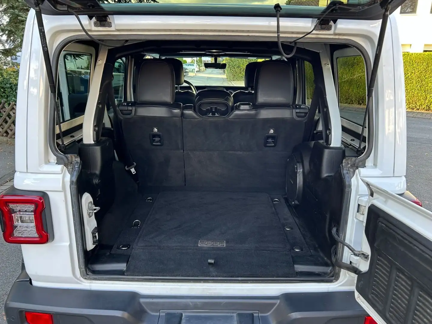 Jeep Wrangler Wrangler Unlimited Rubicon 2,2 CRDi Aut. Weiß - 1