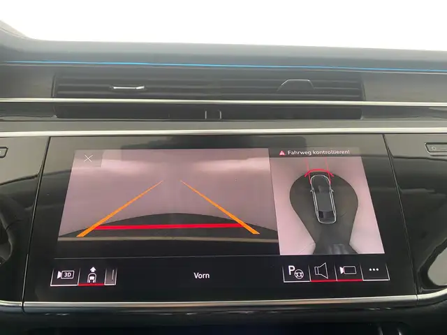 Audi A8 view 19