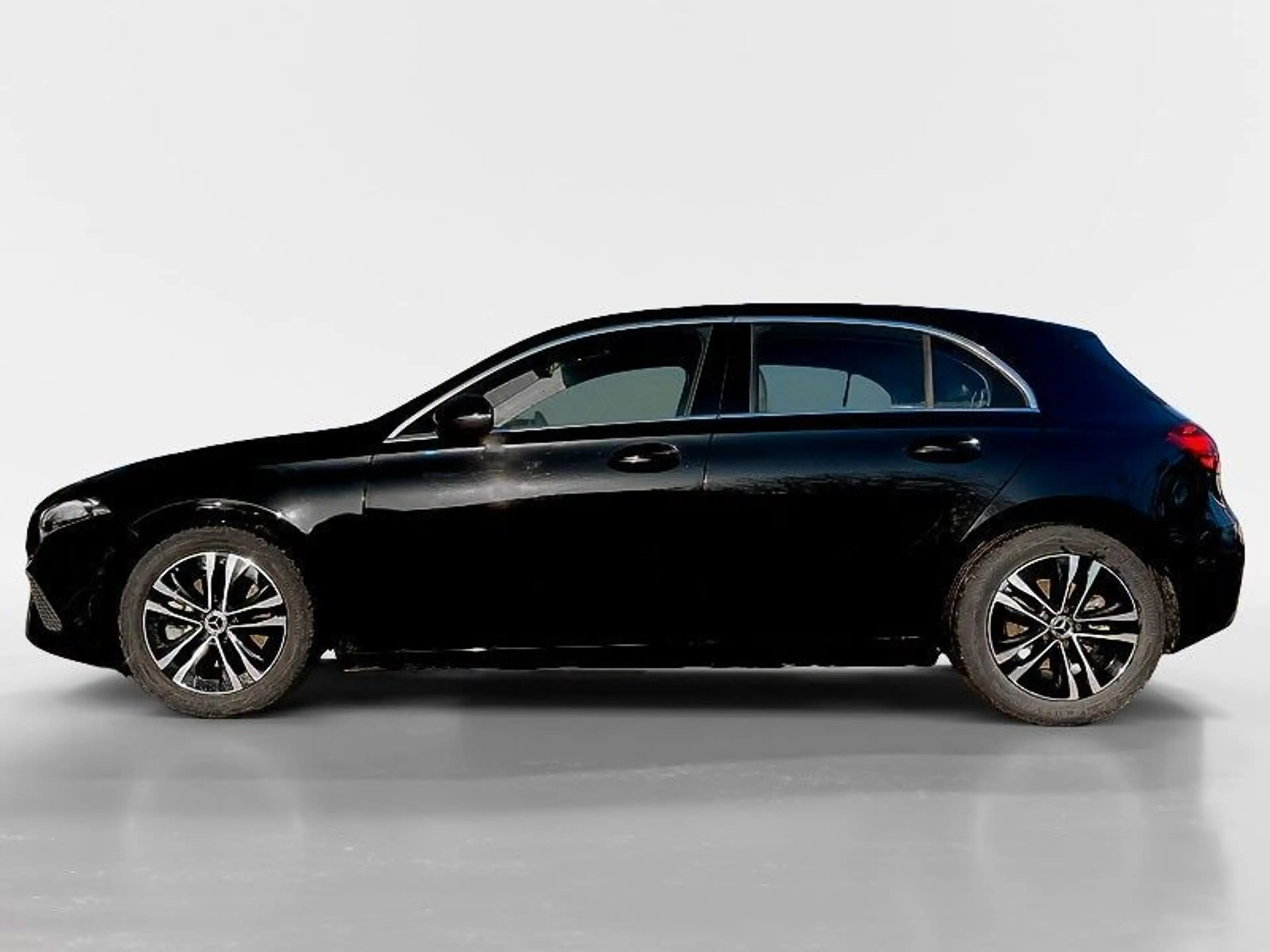 Mercedes-Benz A 220 4Matic Progressive KAMERA MBUX NAVI ACC — photo 6
