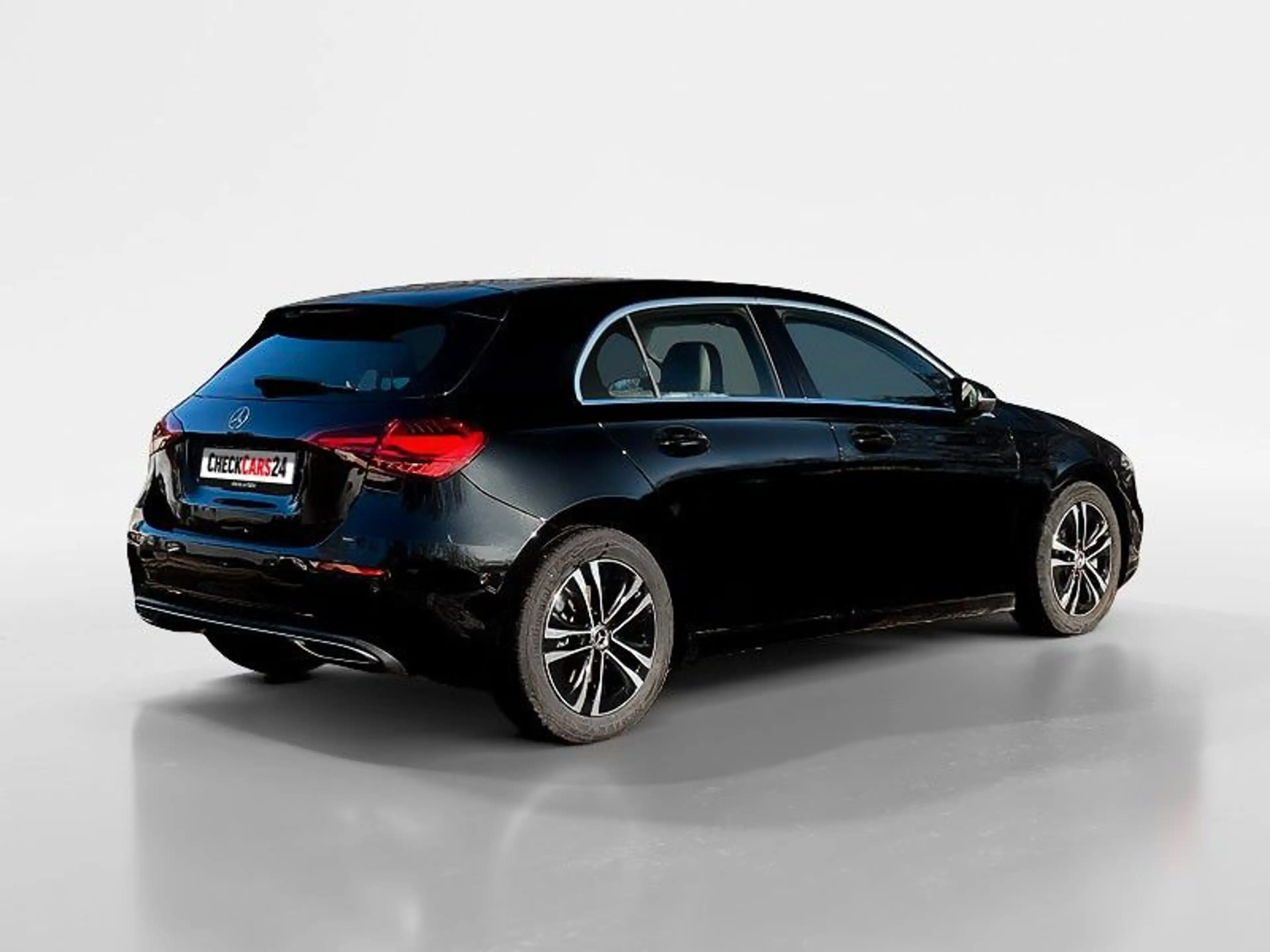 Mercedes-Benz A 220 4Matic Progressive KAMERA MBUX NAVI ACC — photo 7