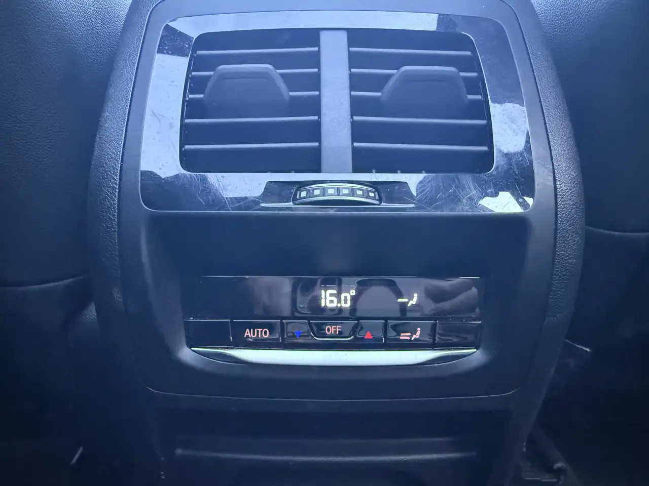 BMW X3 снимка BMW X3