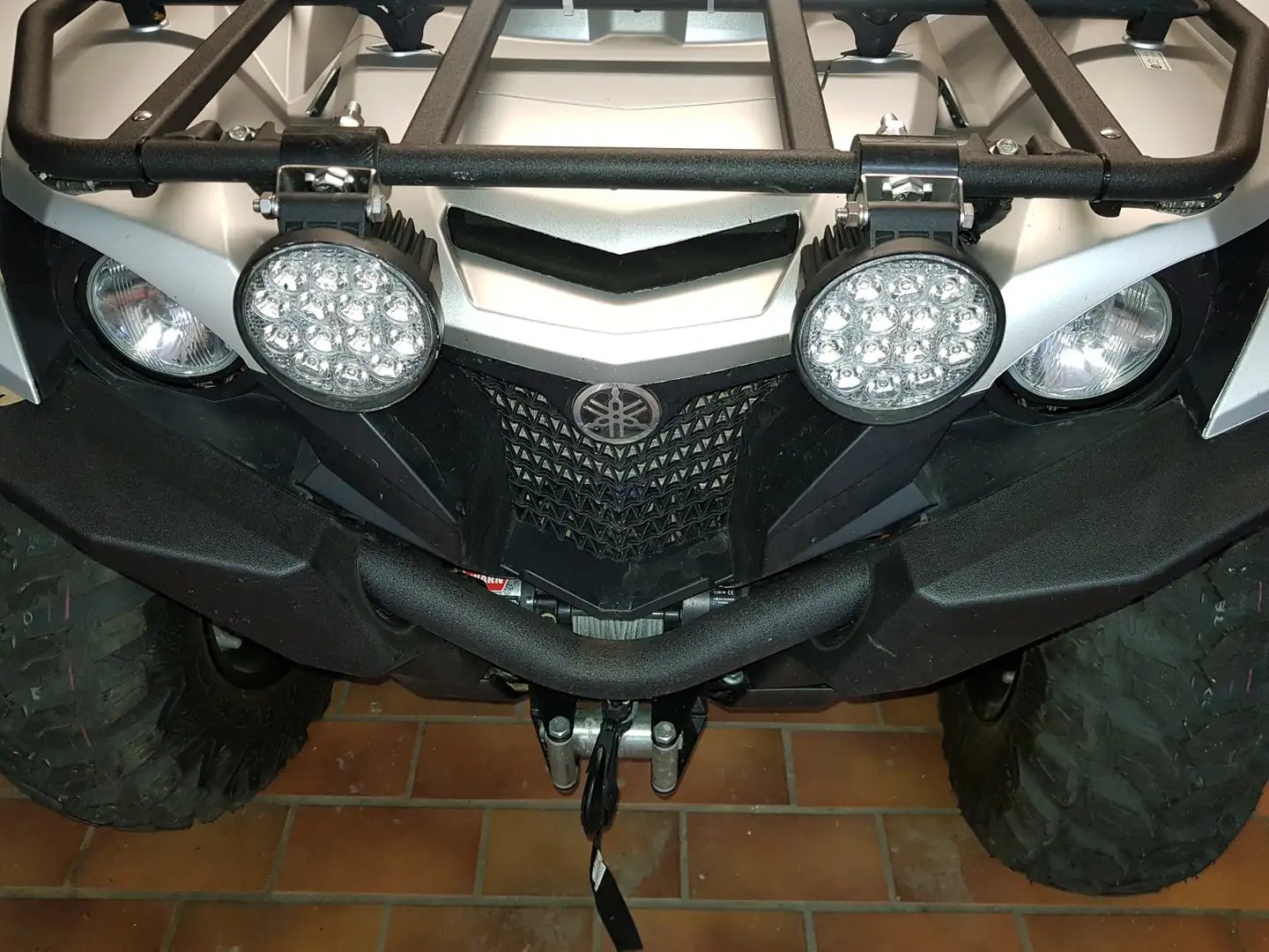 Yamaha Grizzly 700 Edition Срібний - 1