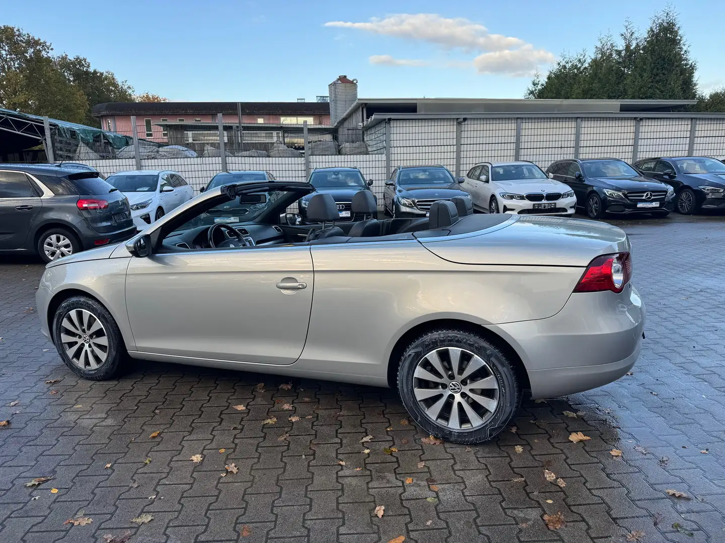 Volkswagen Eos Cabrio 1.4 TSI *TÜV *PDC - 2