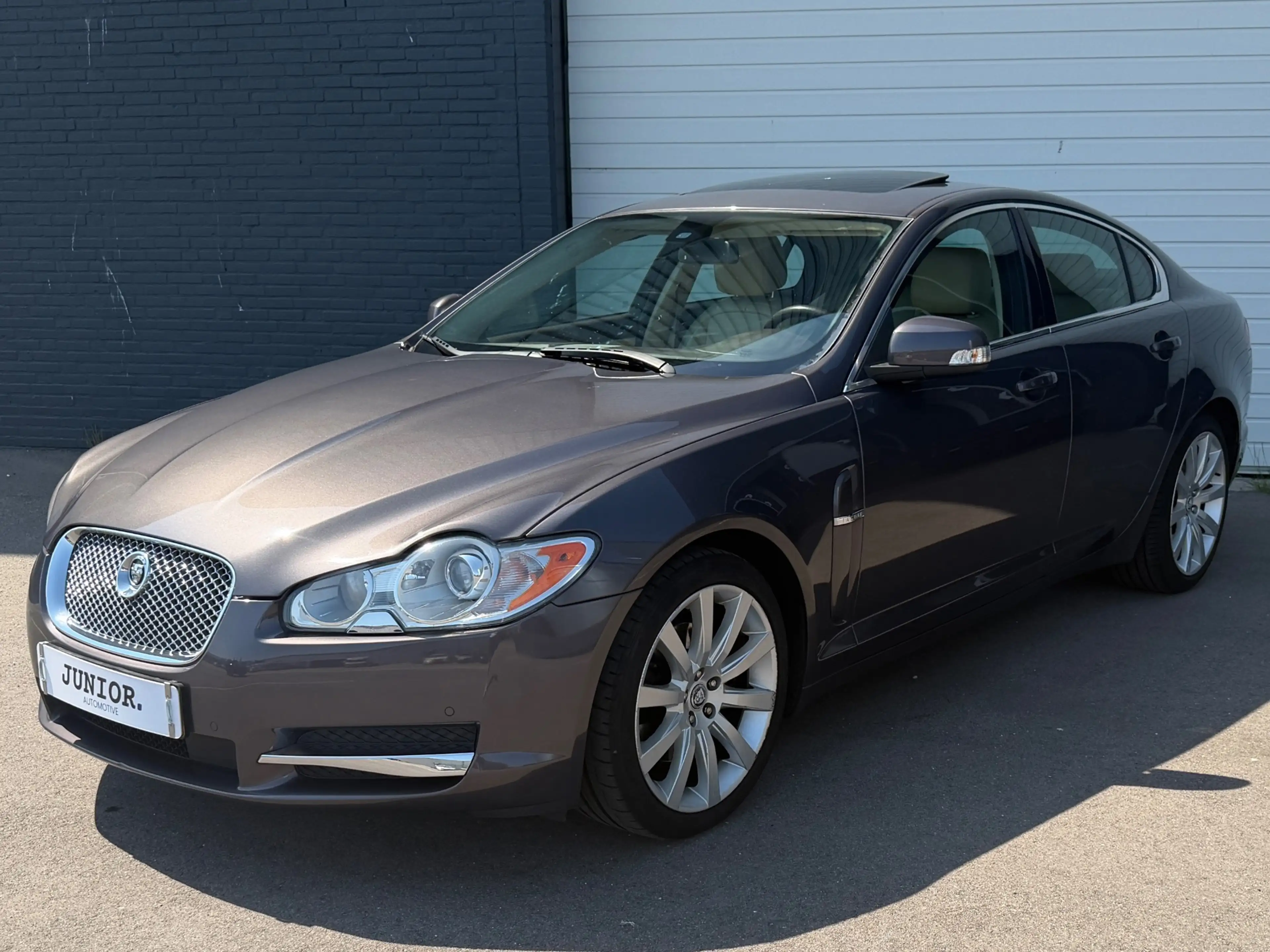 Jaguar XF 4.2 V8 Premium Luxury 1EEIG/PANO/LEDER/MEMORY/STOE — photo 2