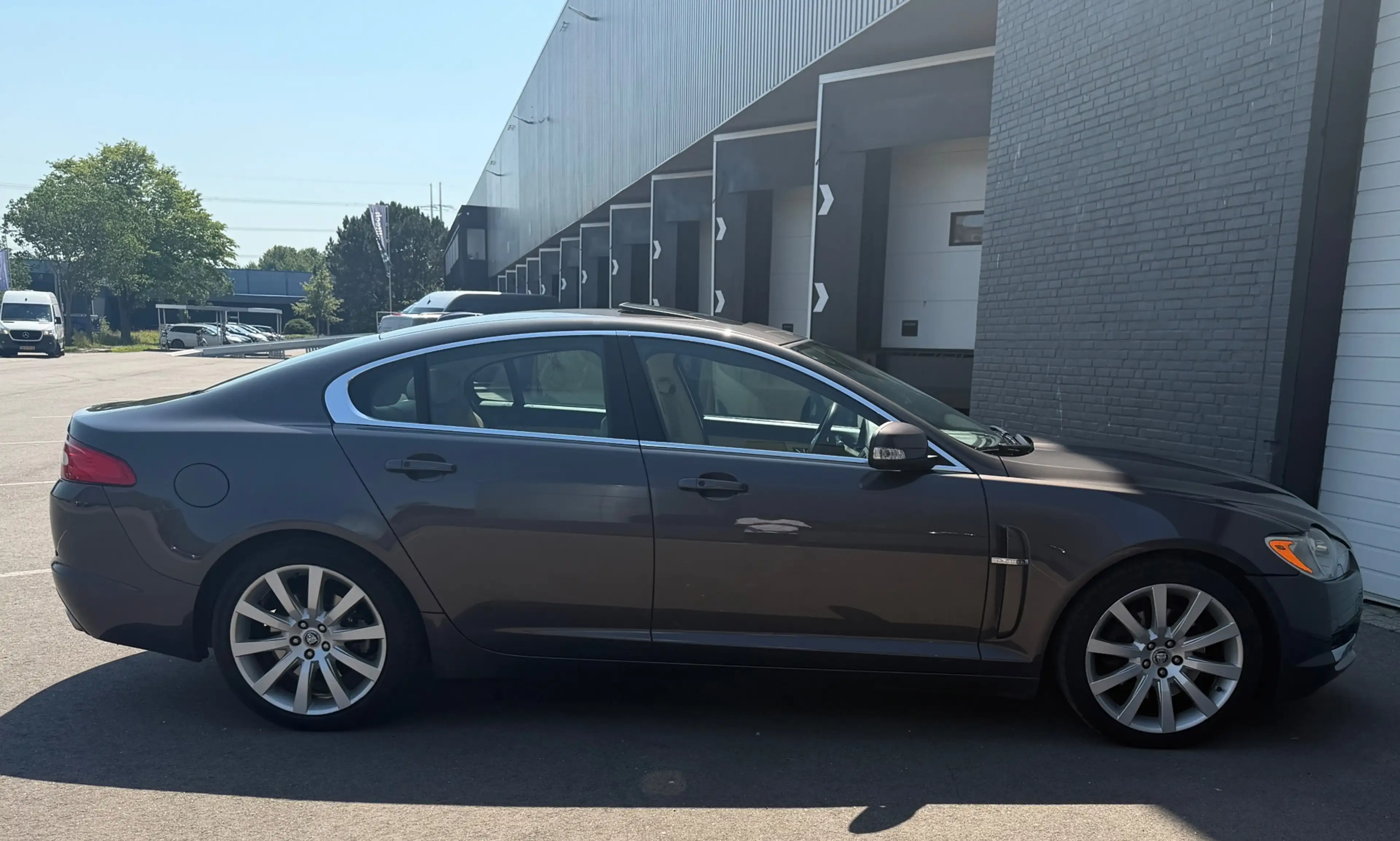 Jaguar XF 4.2 V8 Premium Luxury 1EEIG/PANO/LEDER/MEMORY/STOE — photo 7