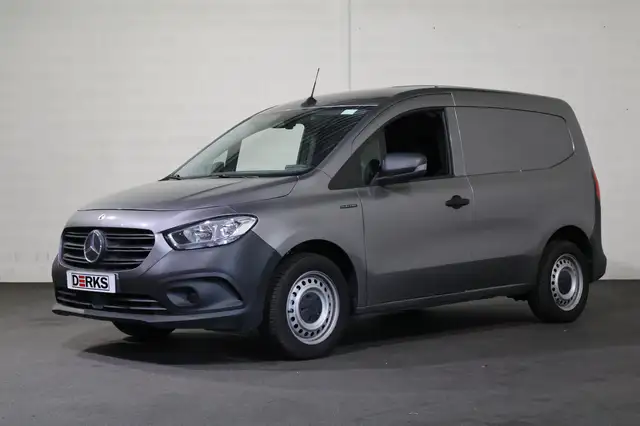 Mercedes-Benz Citan eCitan 51 kWh Mbux Snelladen Camera