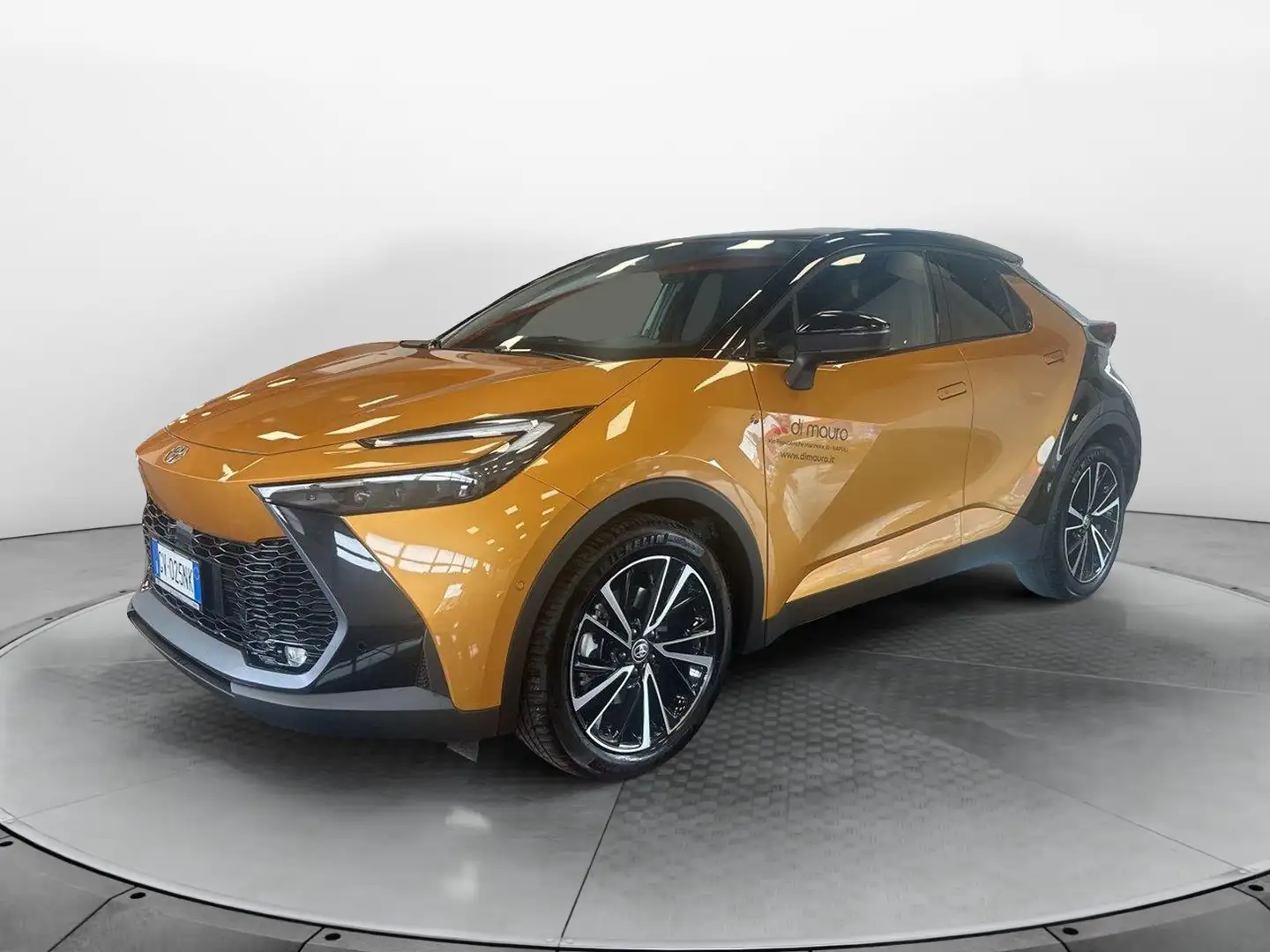 Toyota C-HR 2.0 PHEV Lounge Premiere Oro - 1