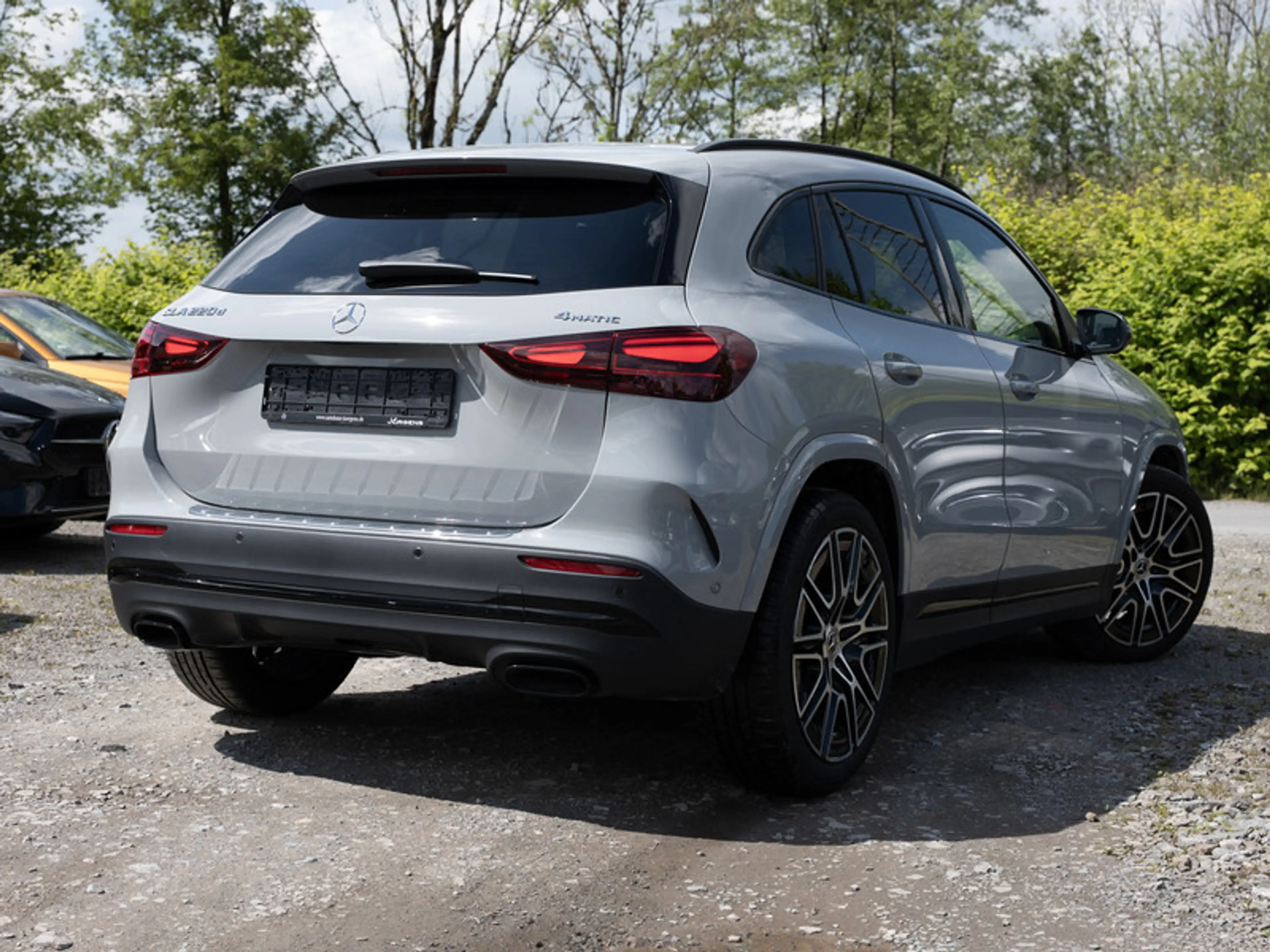 Mercedes-Benz GLA 220 d 4M AMG-Sport/MLB/360/Pano/AHK/Night/20 — photo 4