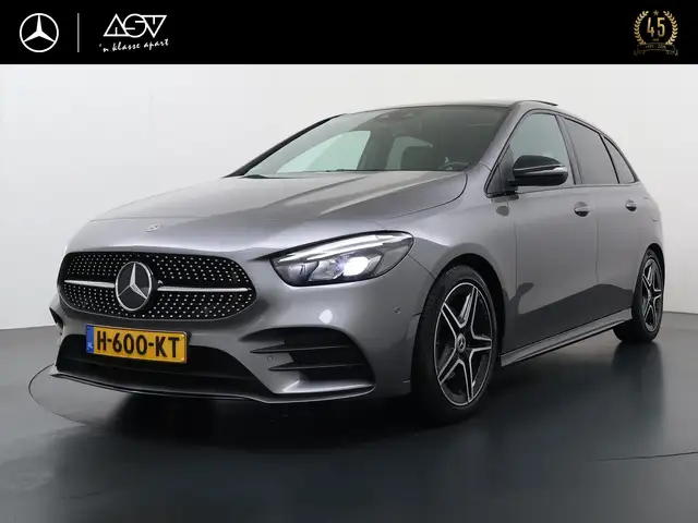 Mercedes-Benz B 200 AMG Business Solution | Trekhaak Wegklapbaar | Pan