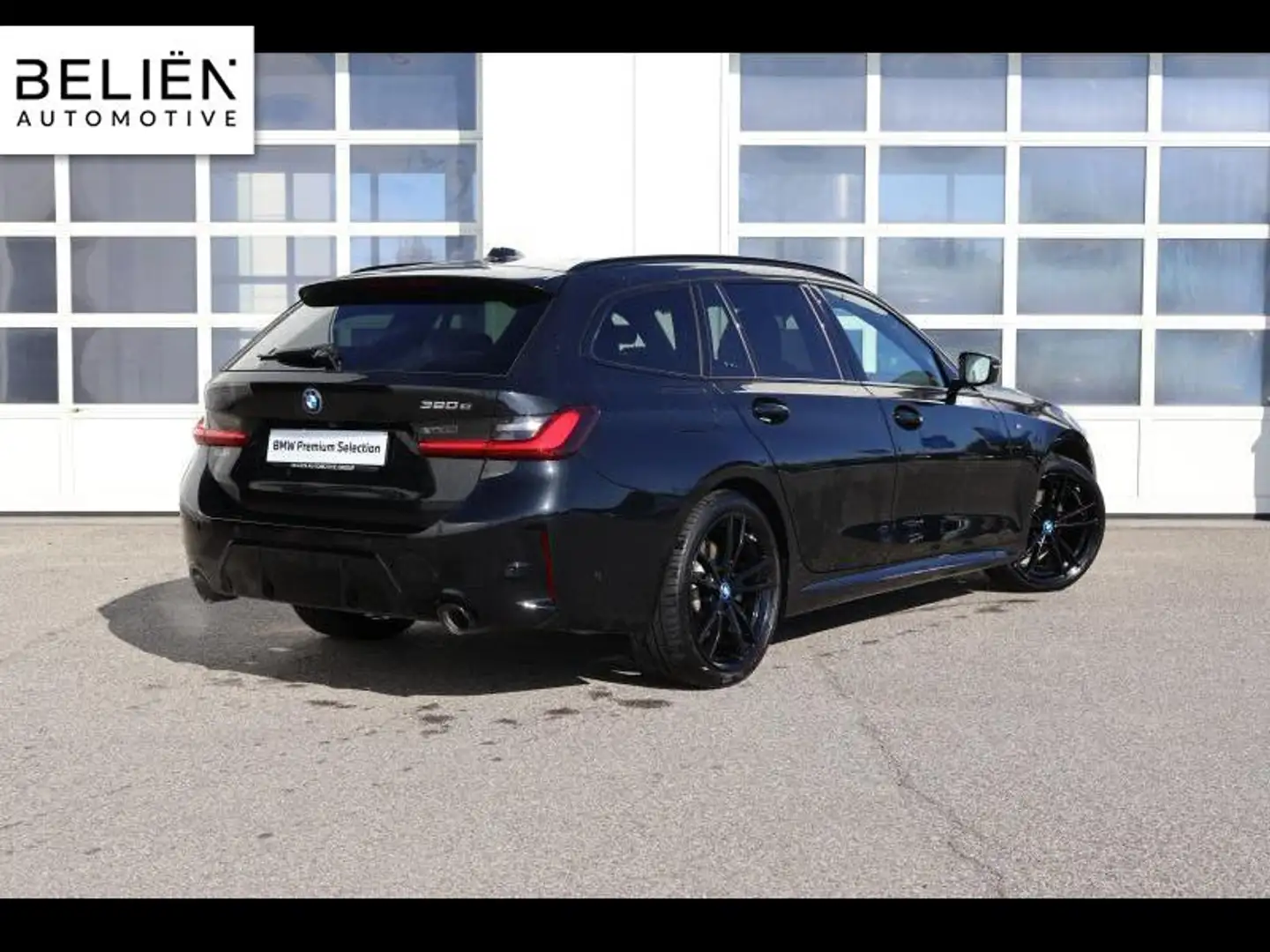 BMW 320 Touring Negro - 2