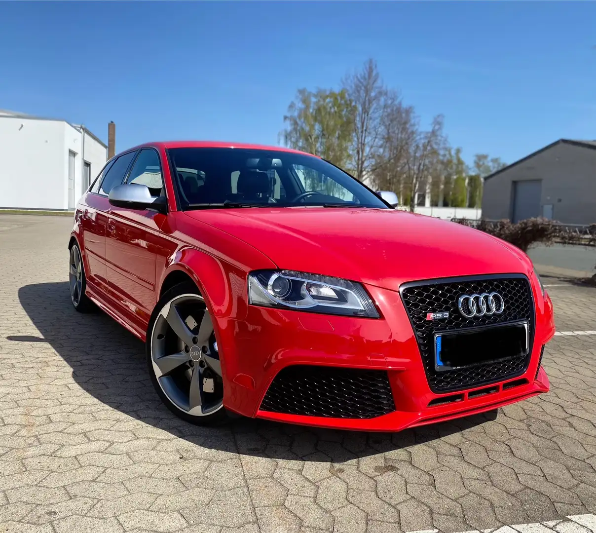 Audi RS3 2.5 TFSI quattro Rouge - 1