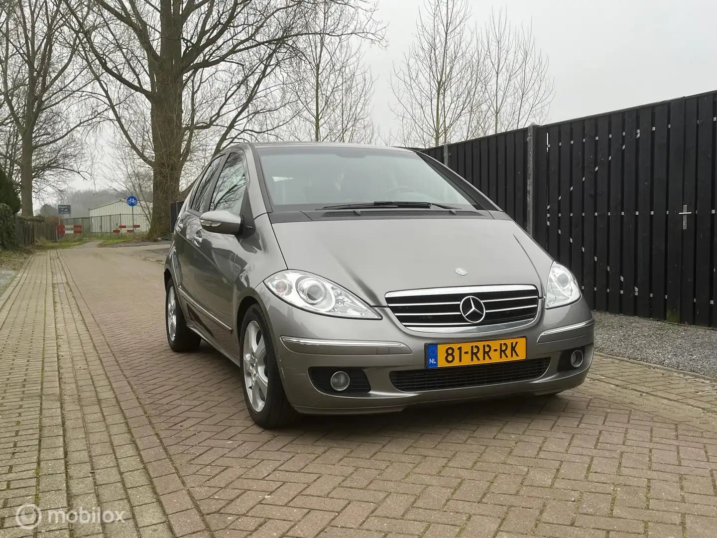 Mercedes-Benz A 180 CDI in prijs verlaagd Grijs - 1