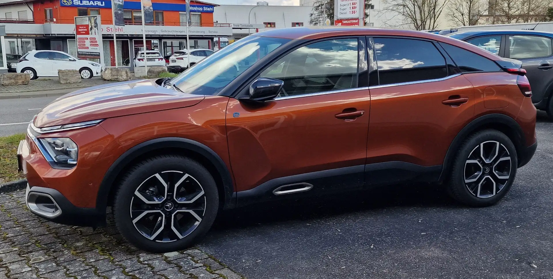 Citroen E-C4 Electric 136 FEEL PACK Braun - 2