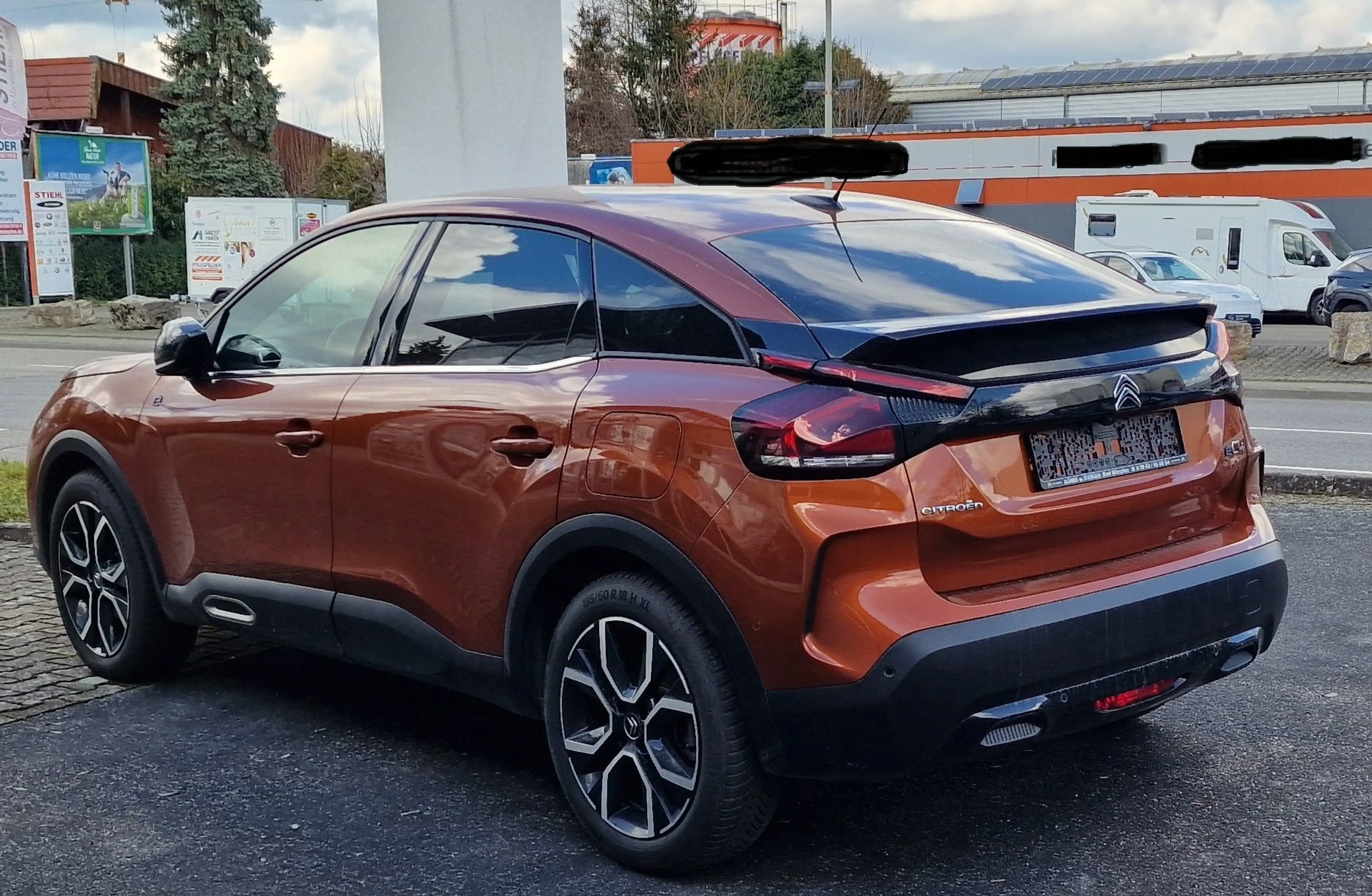 Citroen E-C4 Electric 136 FEEL PACK — photo 3