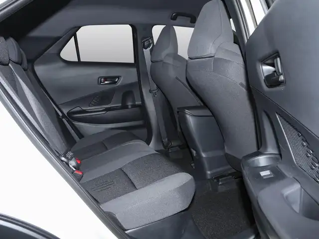 Toyota C-HR view 7