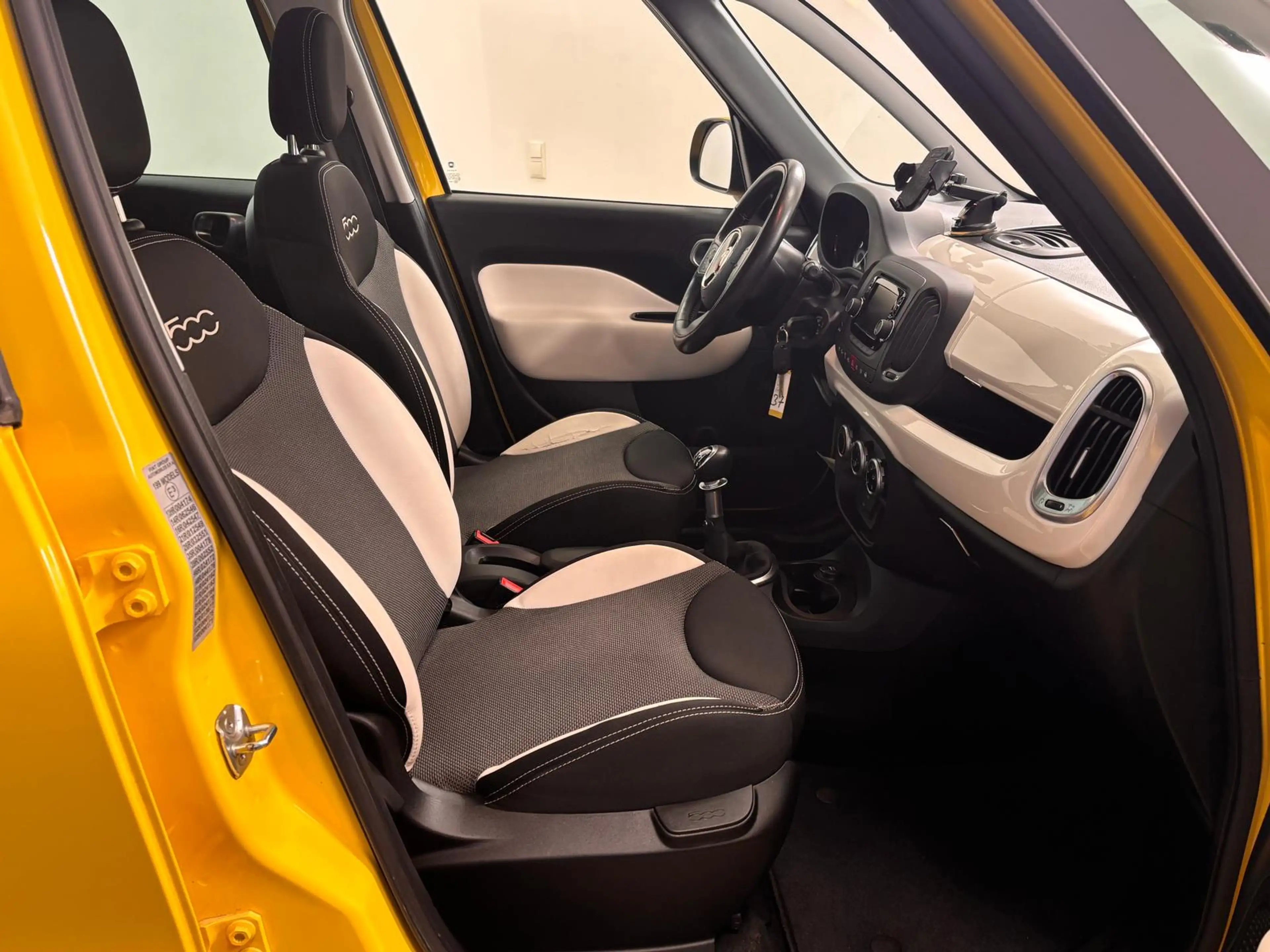 Fiat 500L Trekking*Klima*BC*BT*Alu*PDC*AHK* — photo 13