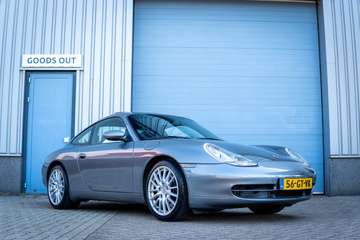 3.4 Coupé Carrera 4 | Dealer onderhouden |