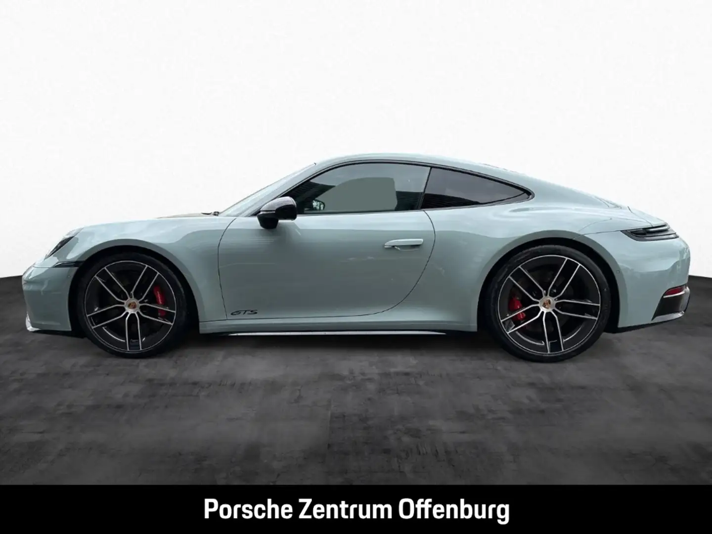 Porsche 992 -2 (911) Carrera 4 GTS Vert - 2