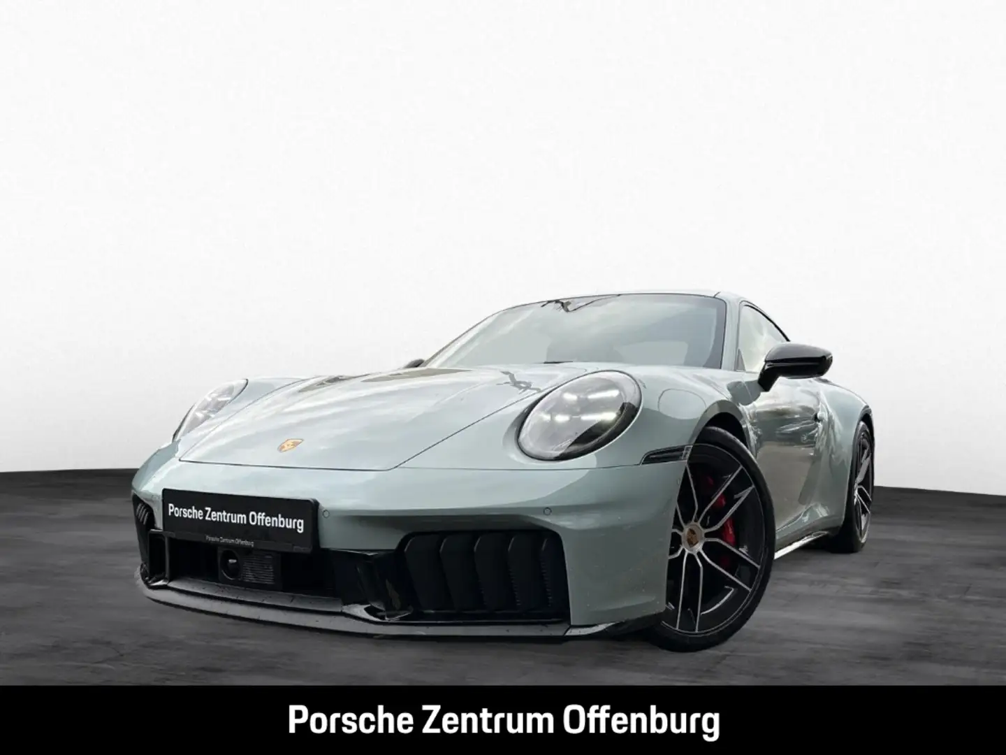 Porsche 992 -2 (911) Carrera 4 GTS Vert - 1