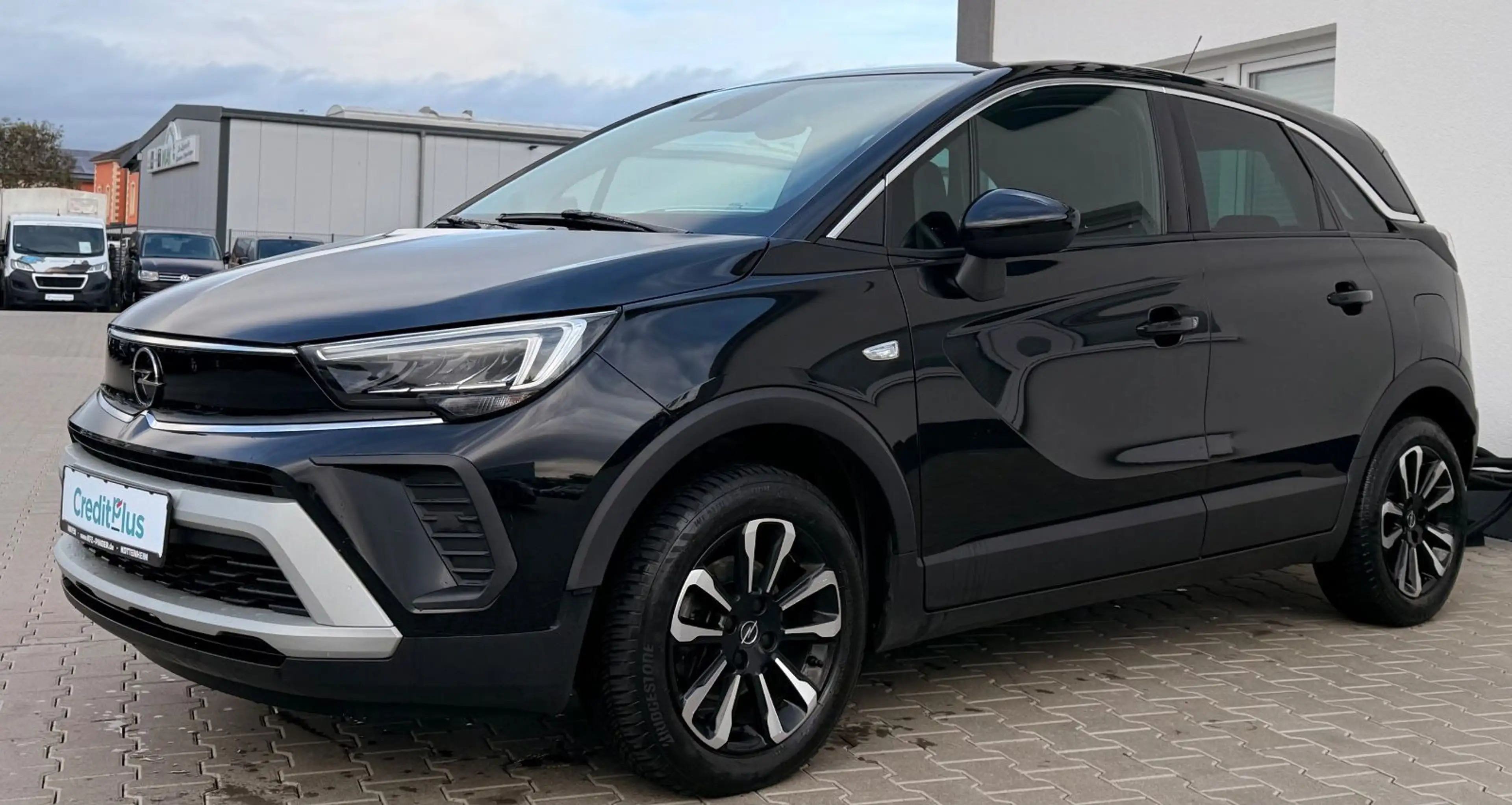 Opel Crossland X — photo 3