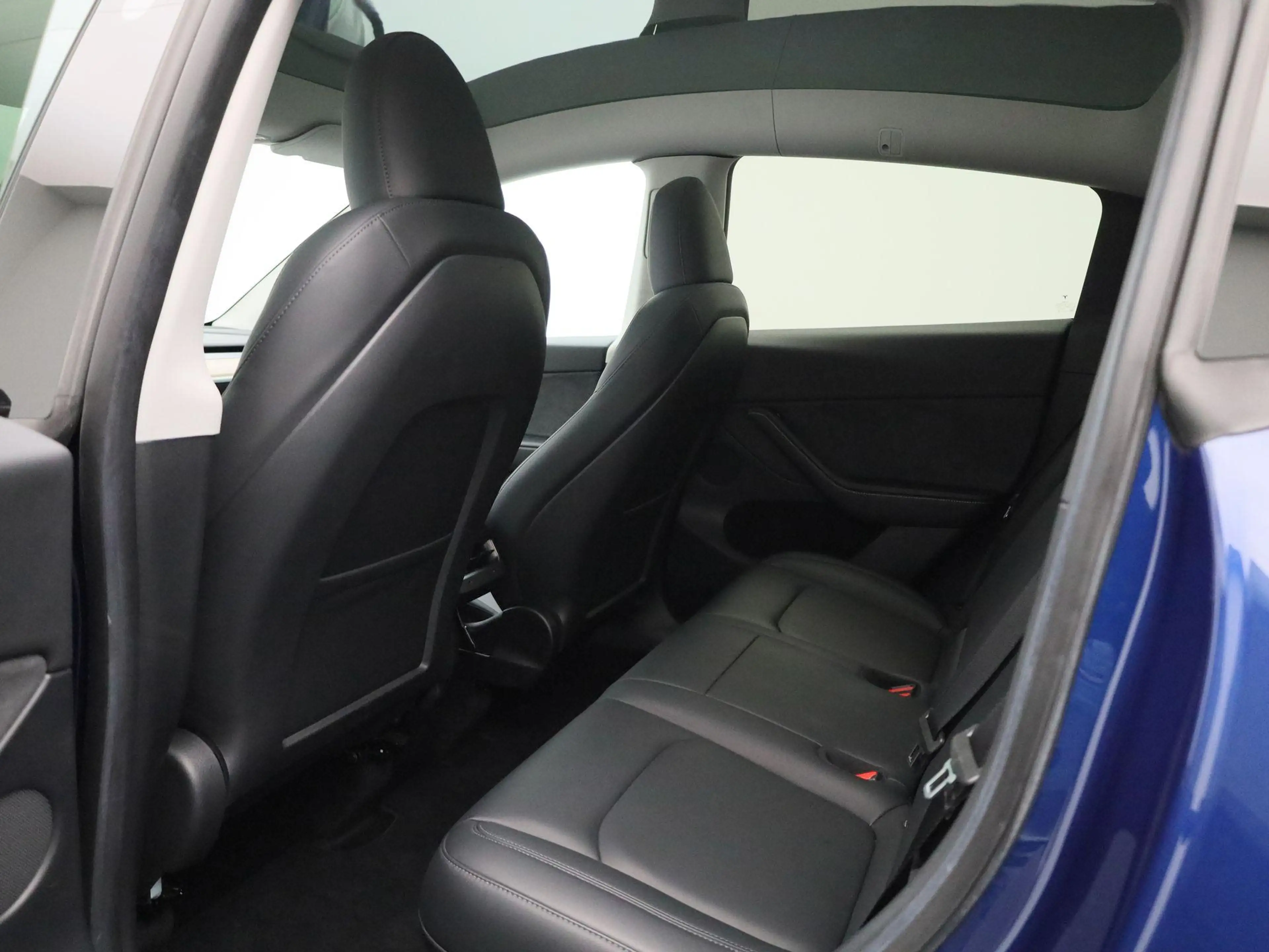 Tesla Model Y Long Range Dual Motor AWD LED | PANO | LEDER | NAV — photo 10