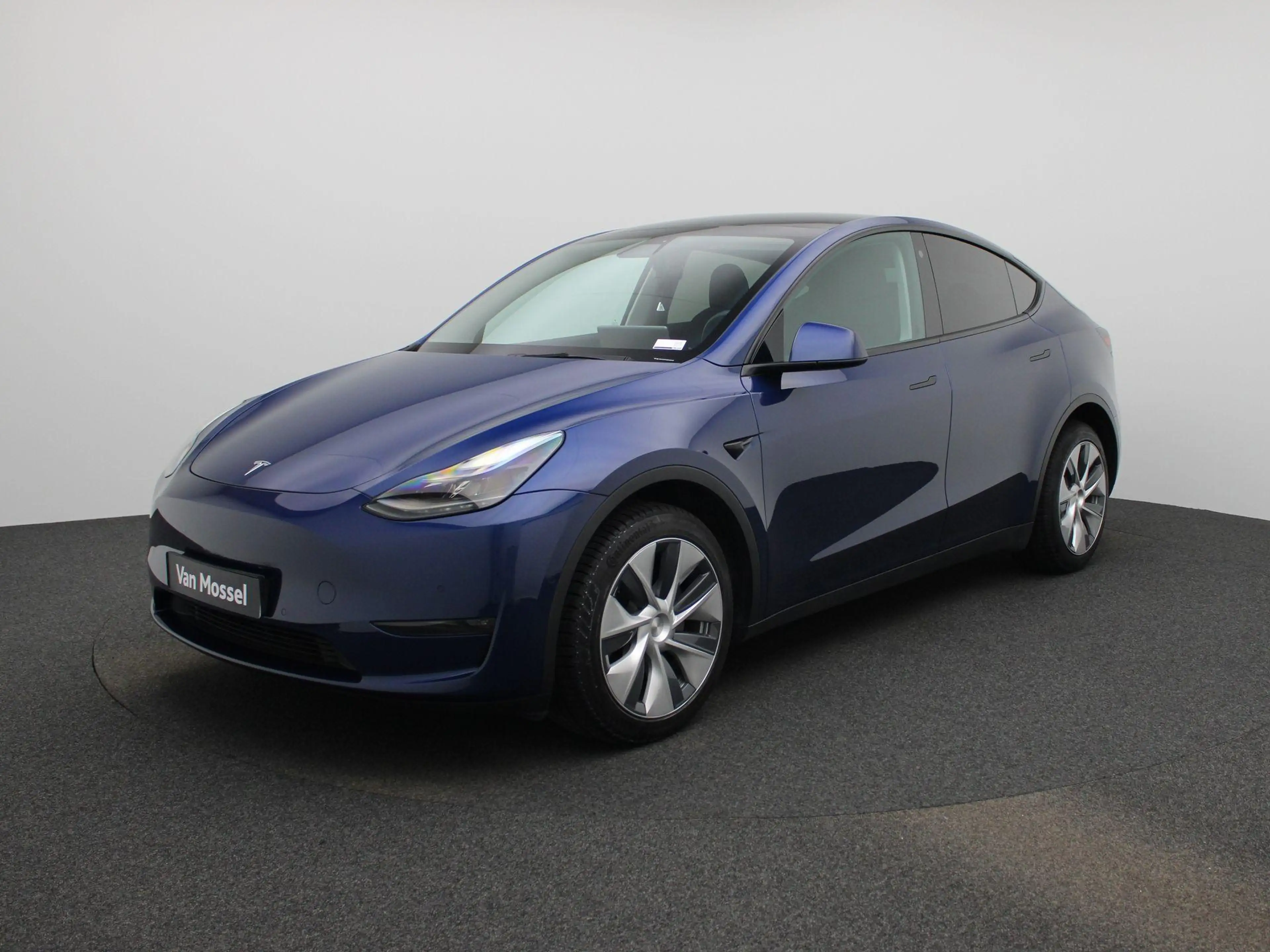 Tesla Model Y Long Range Dual Motor AWD LED | PANO | LEDER | NAV — photo 2