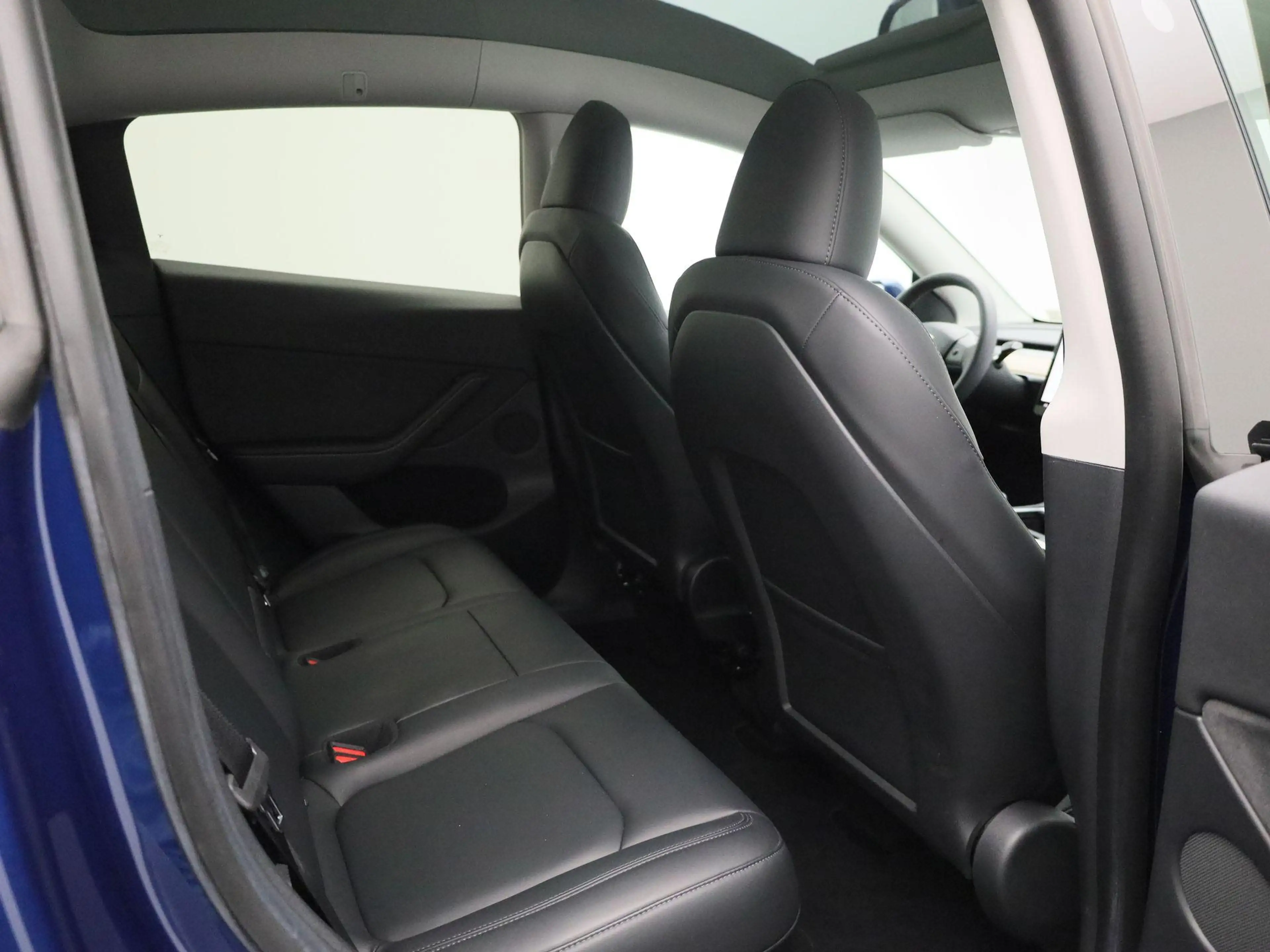 Tesla Model Y Long Range Dual Motor AWD LED | PANO | LEDER | NAV — photo 14