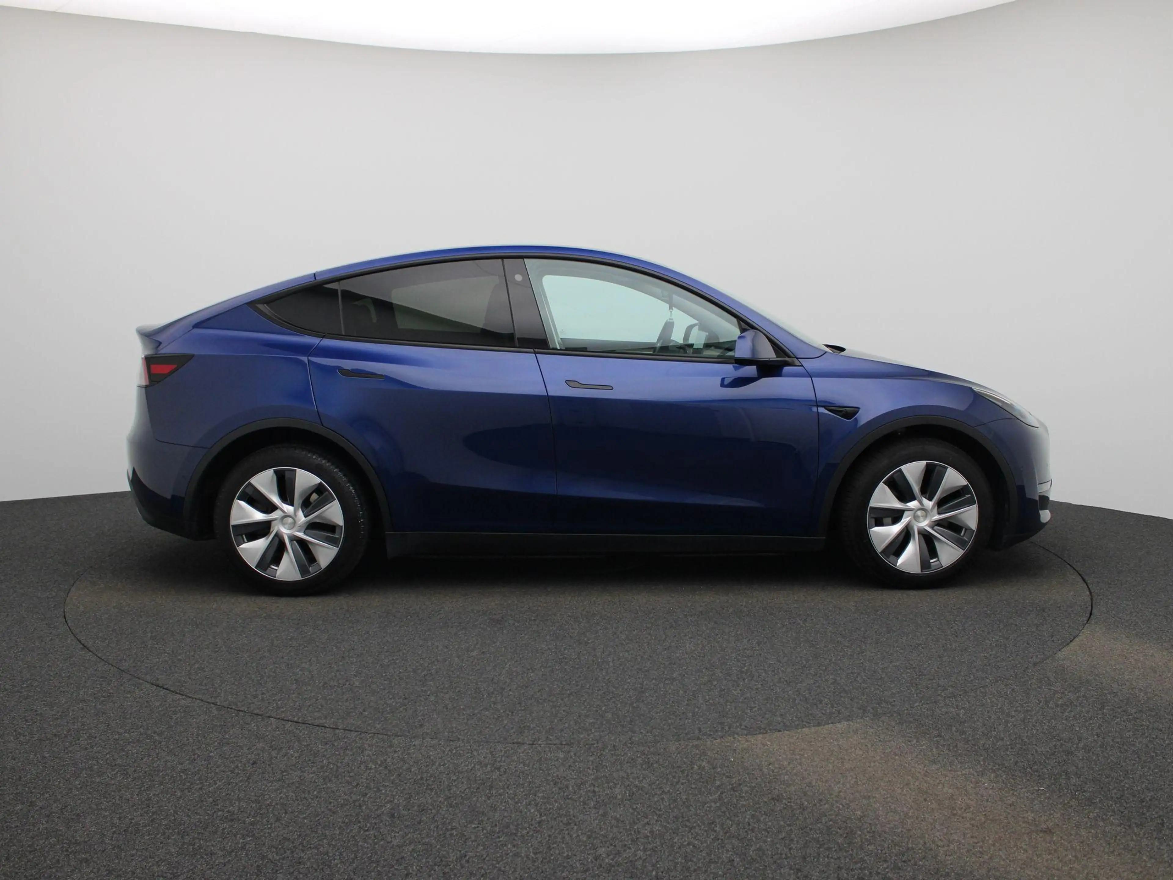 Tesla Model Y Long Range Dual Motor AWD LED | PANO | LEDER | NAV — photo 7