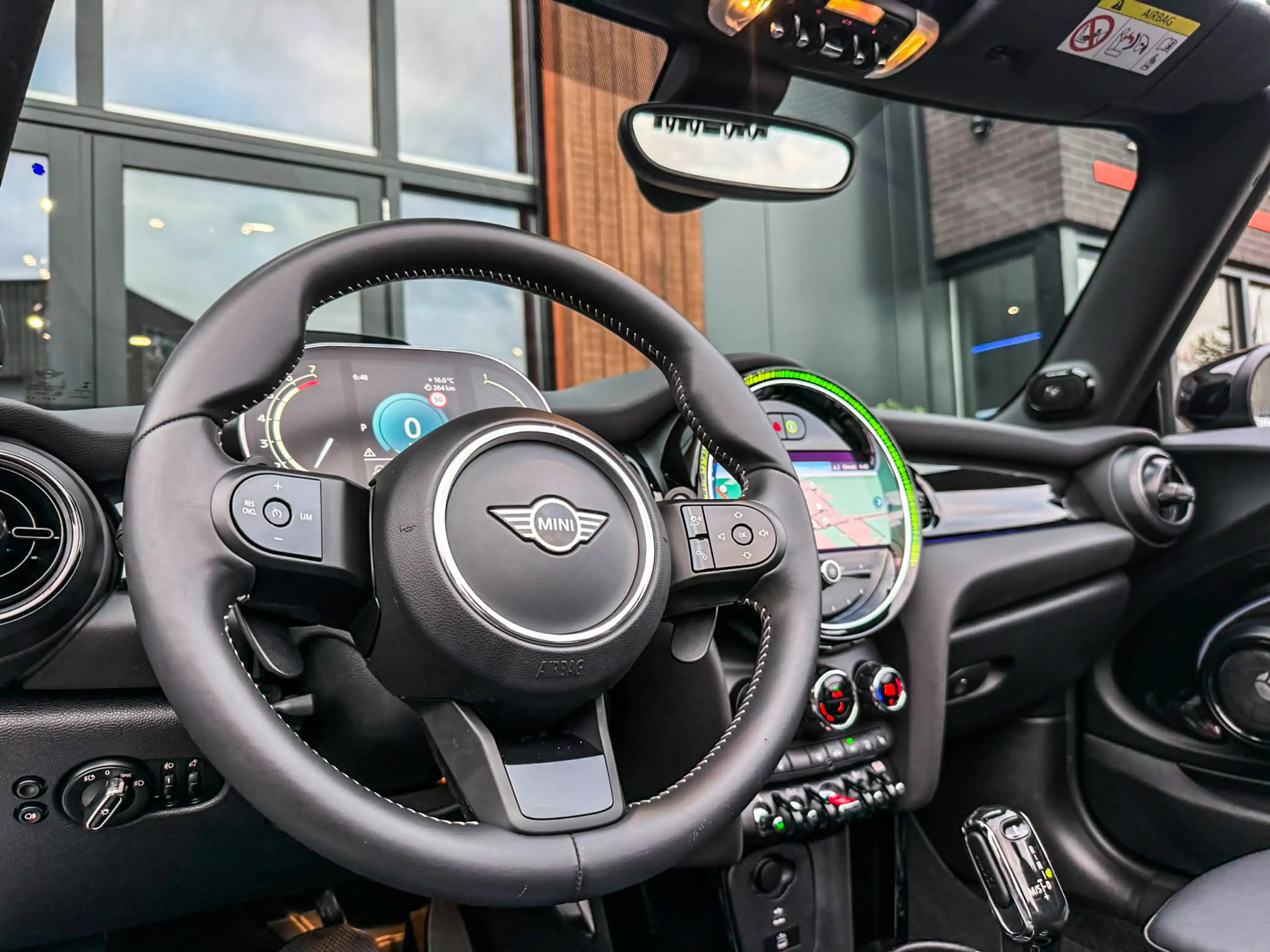 MINI Cooper S Cabrio 2.0 MINI Yours F1 aut 178pk/Ned auto/Lounge leer/C — photo 8