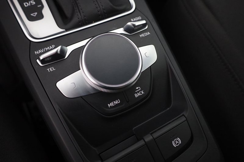 Audi Q2 35 TFSI S line LED Navi Kamera Sitzheizung — photo 16