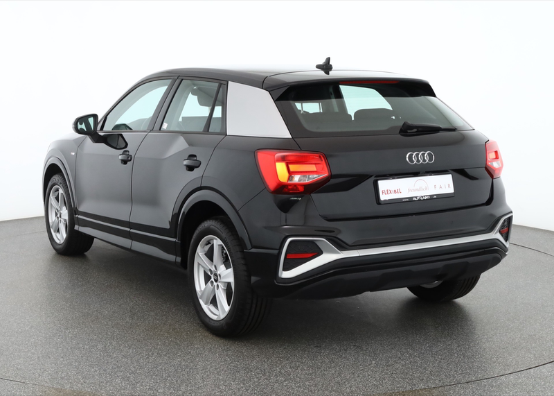 Audi Q2 35 TFSI S line LED Navi Kamera Sitzheizung — photo 3