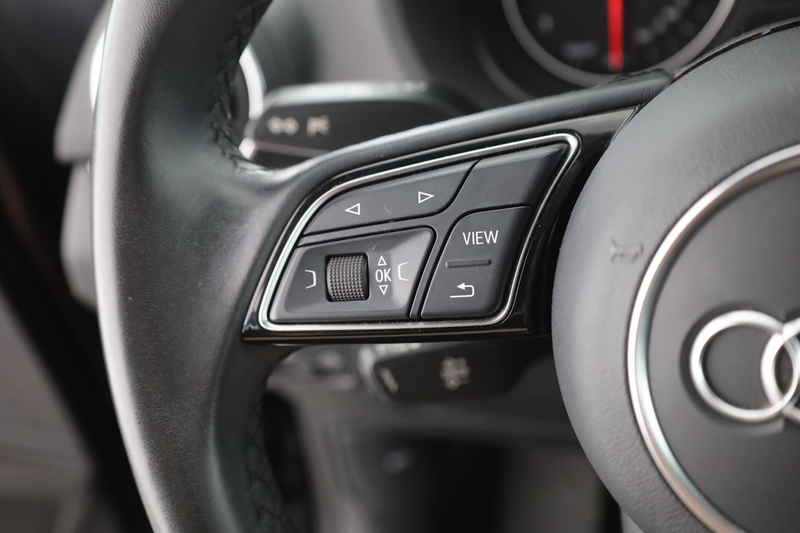 Audi Q2 35 TFSI S line LED Navi Kamera Sitzheizung — photo 21