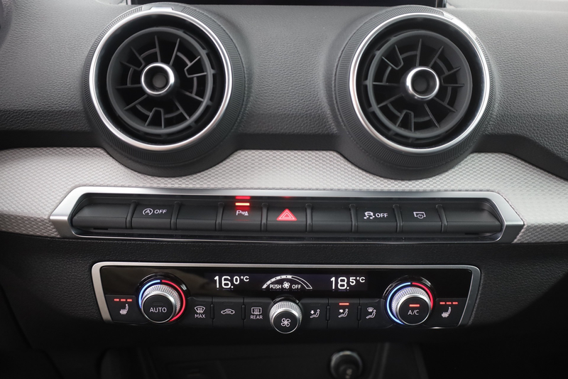 Audi Q2 35 TFSI S line LED Navi Kamera Sitzheizung — photo 12
