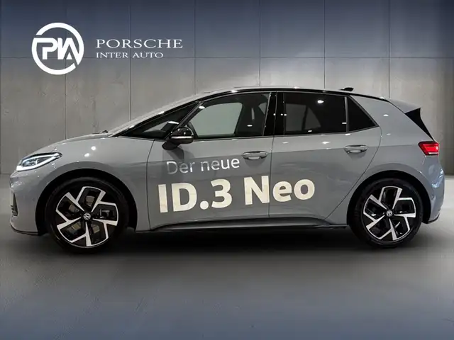 Volkswagen Id.3 view 3