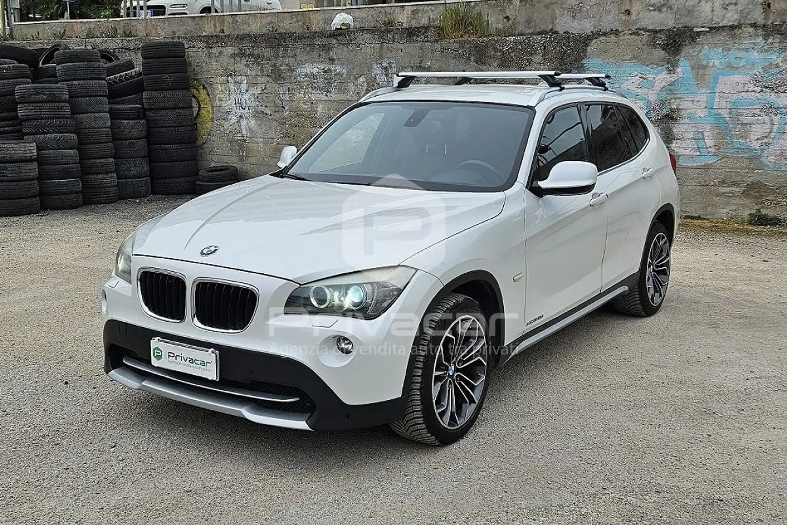BMW X1 X1 xDrive20d Futura Weiß - 1