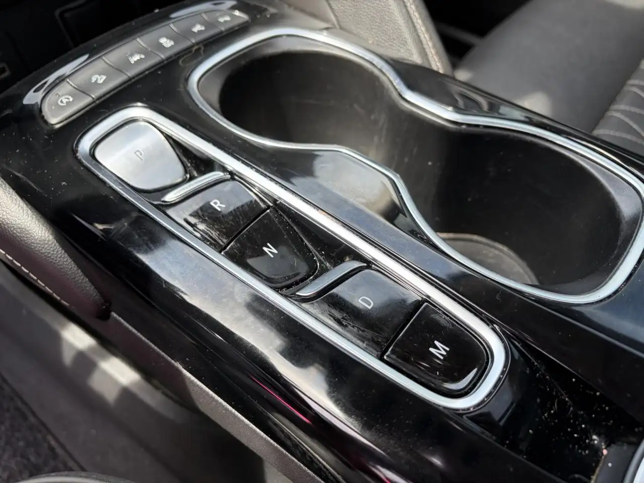Buick Envision photo Buick Envision